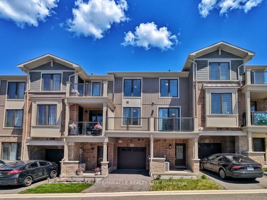 10 Birmingham Drive 129, Cambridge, ON N1R 0C6