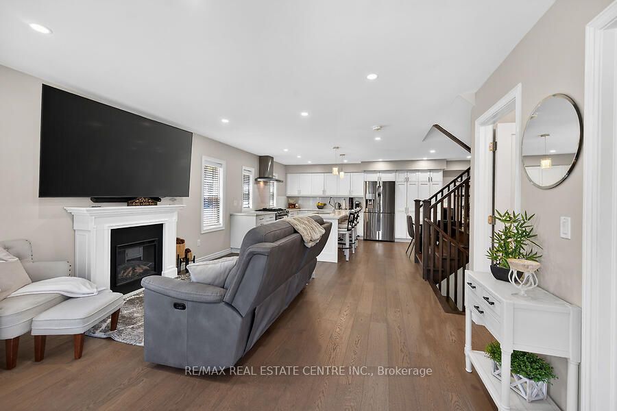 109 Ray Street N, Hamilton, ON L8R 2Y1 photo 5