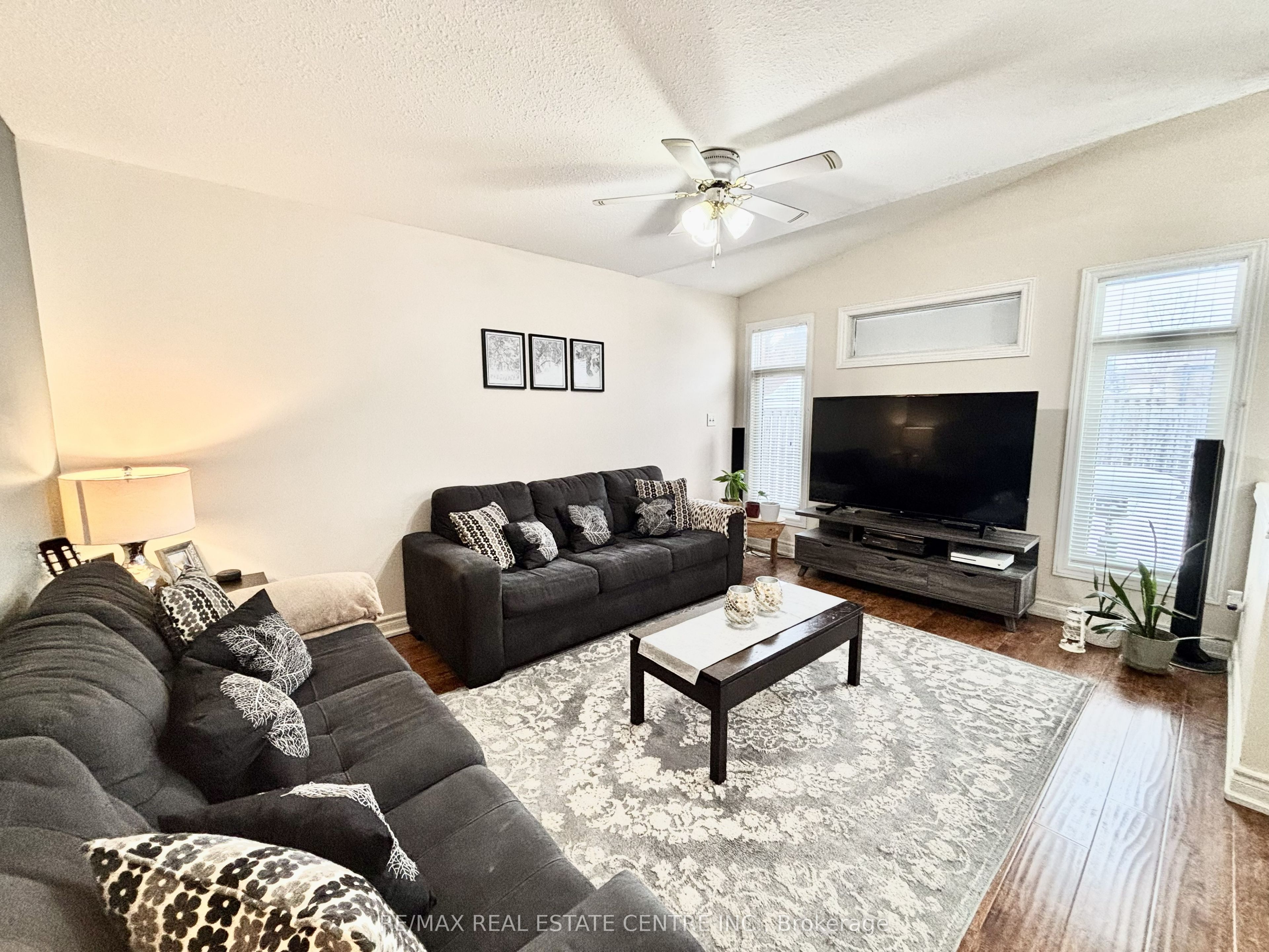 1771 MICKLEBOROUGH Drive W, London North, ON N6G 5R4 photo 2