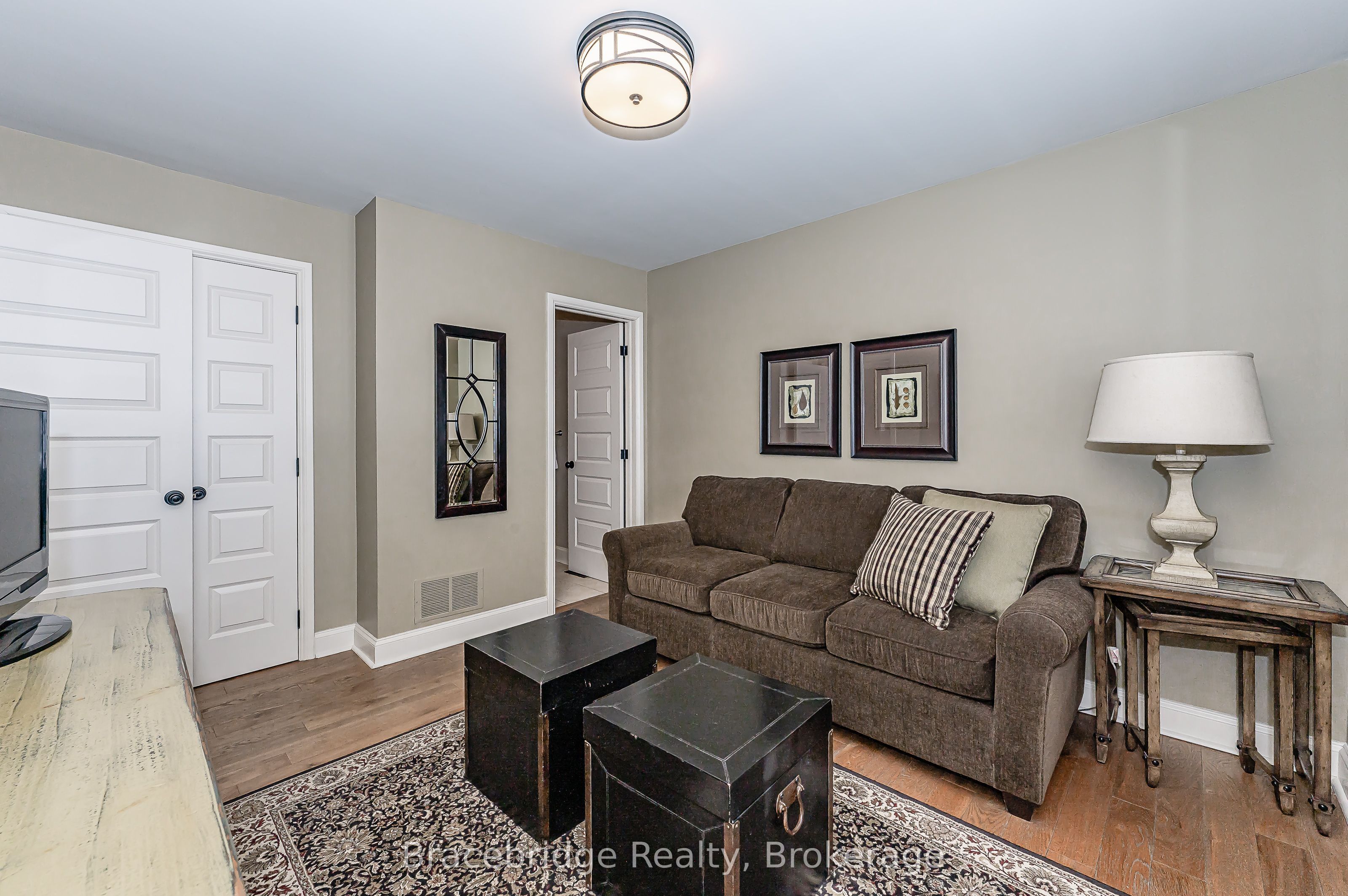 3876 Muskoka Rd 118 Highway W Sandfield 3 W3, Muskoka Lakes, ON P0B 1J0 photo 3