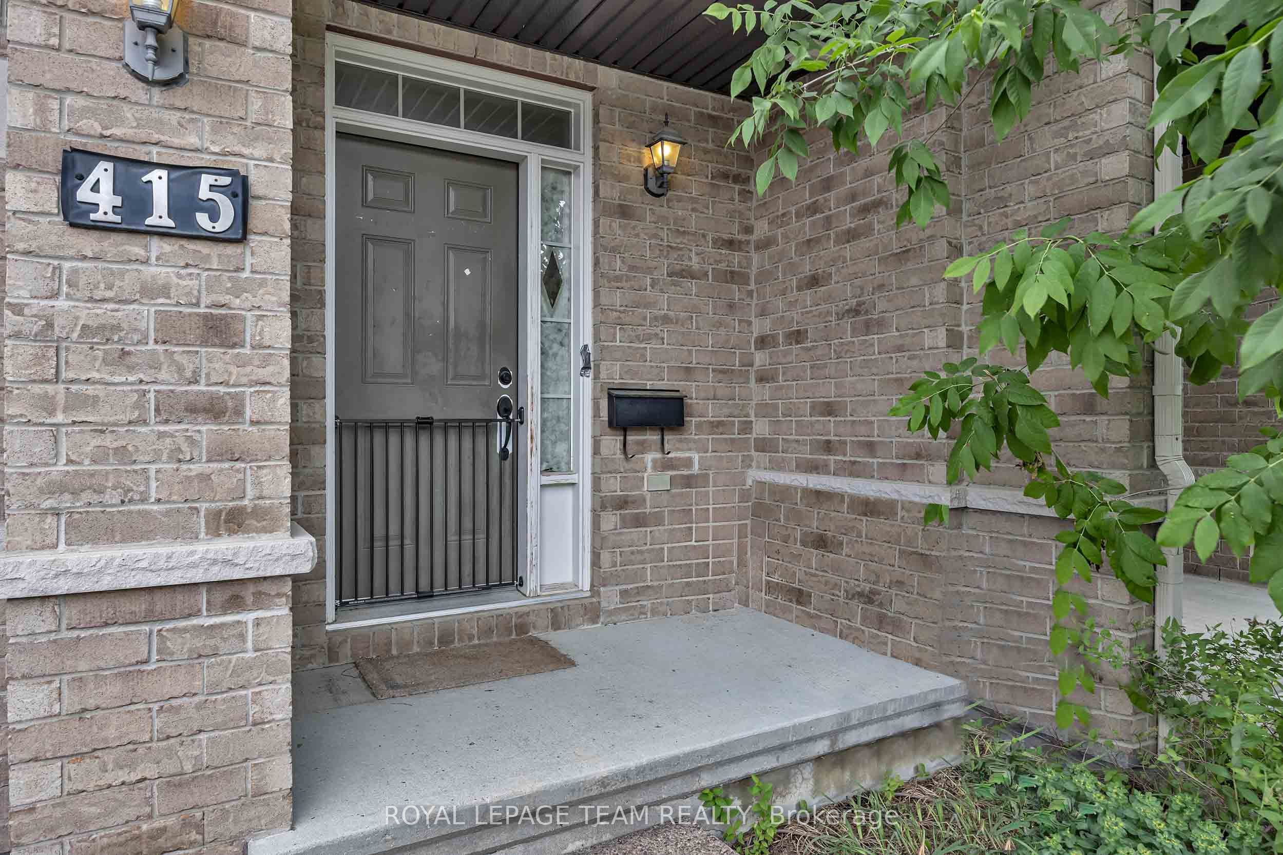 415 Arncliffe Avenue, Kanata, ON K2W 0B6 photo 3