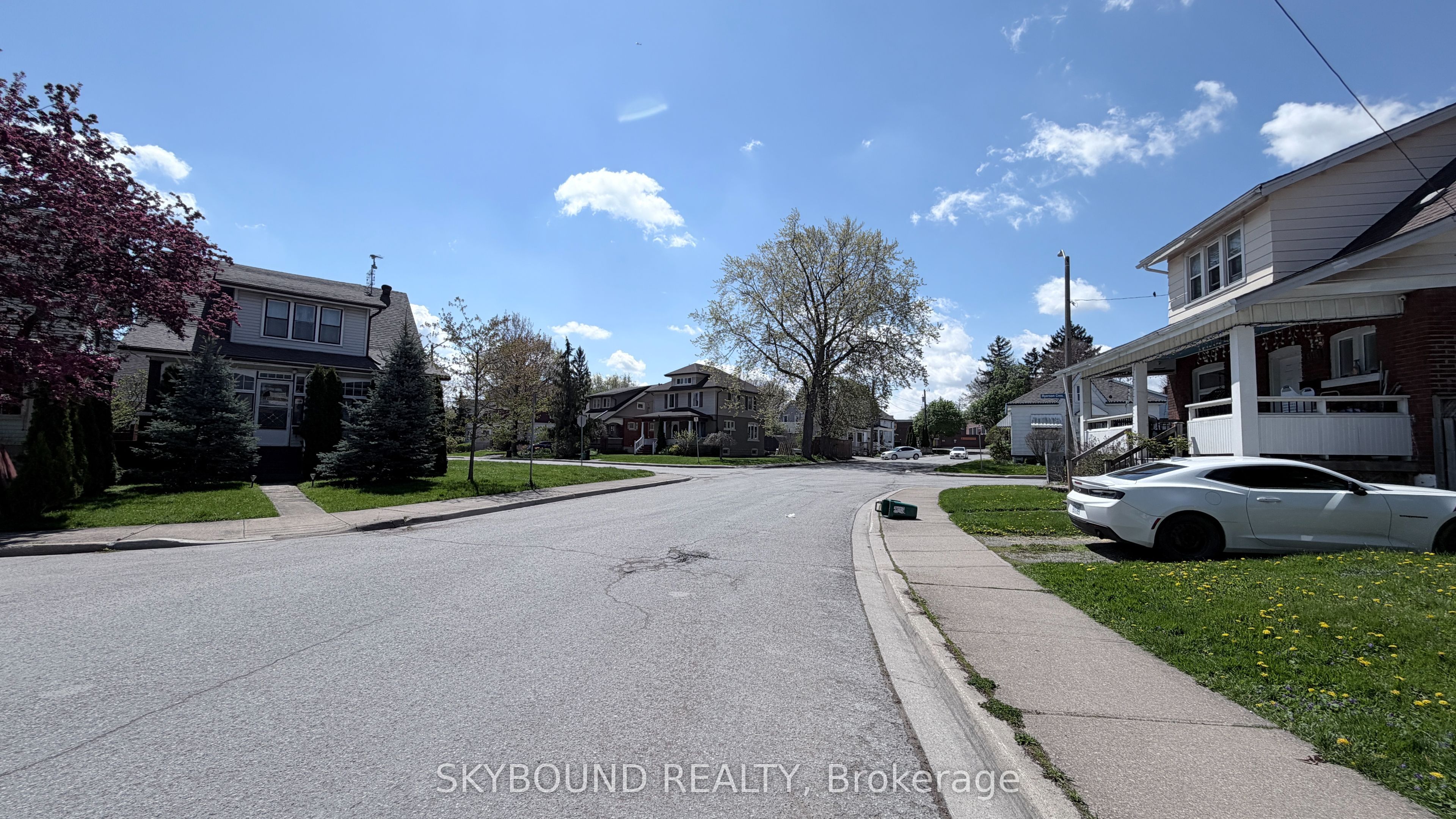 5113 St Lawrence Avenue, Niagara Falls, ON L2E 3Y9 photo 3