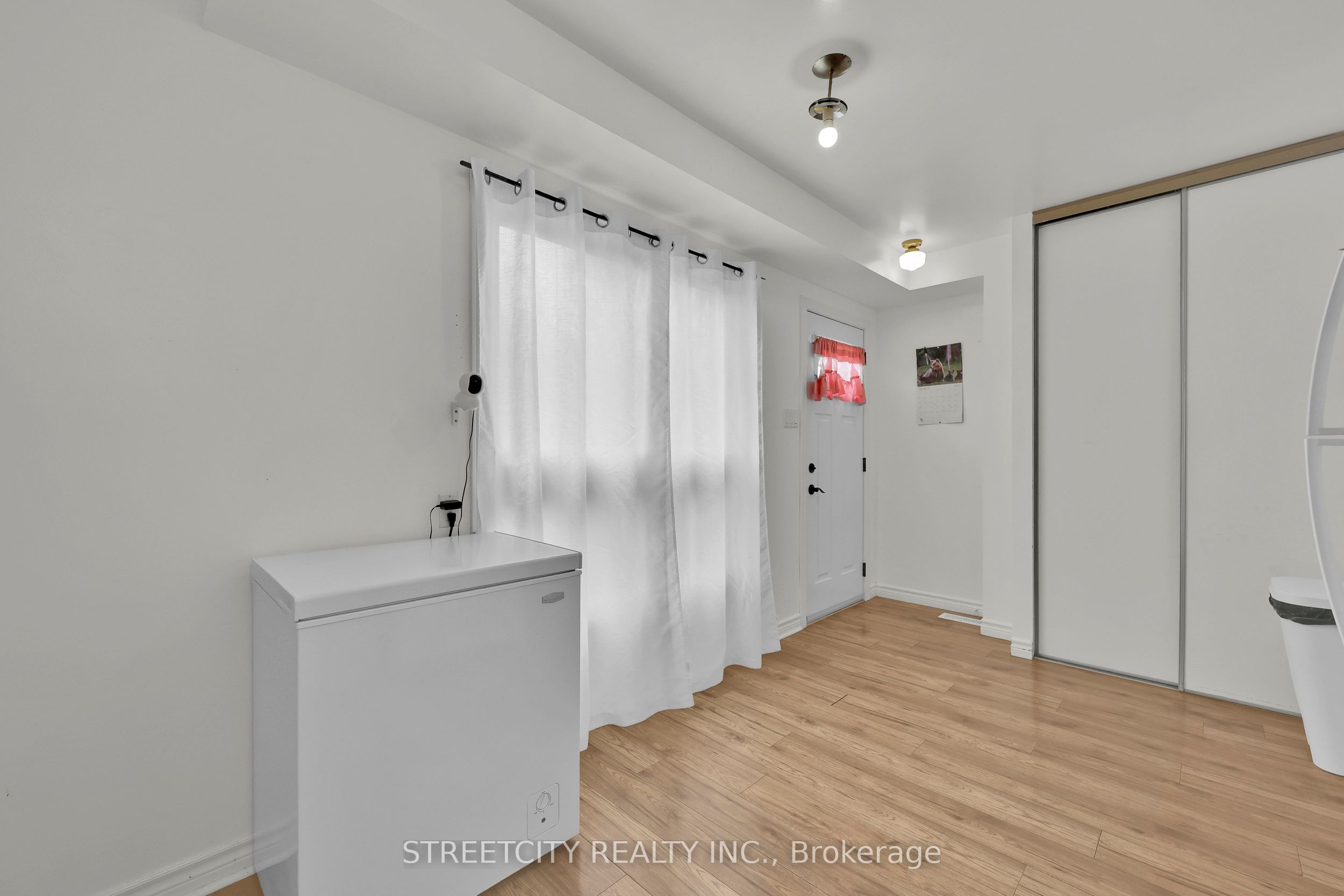 253 Taylor Street 8, London East, ON N5Y 2J6 photo 4