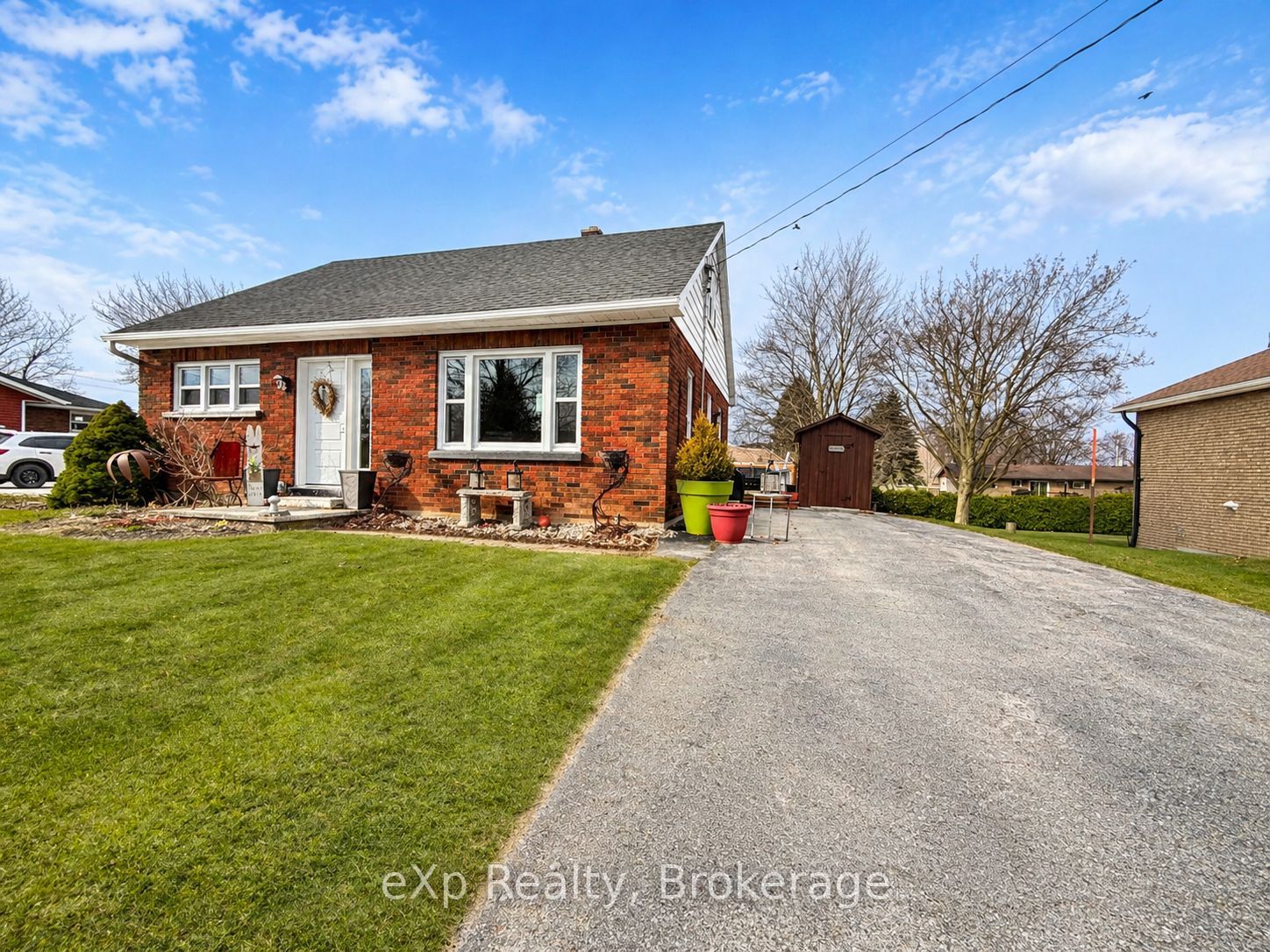1043 9 Highway, South Bruce, ON N0G 2J0 photo 2