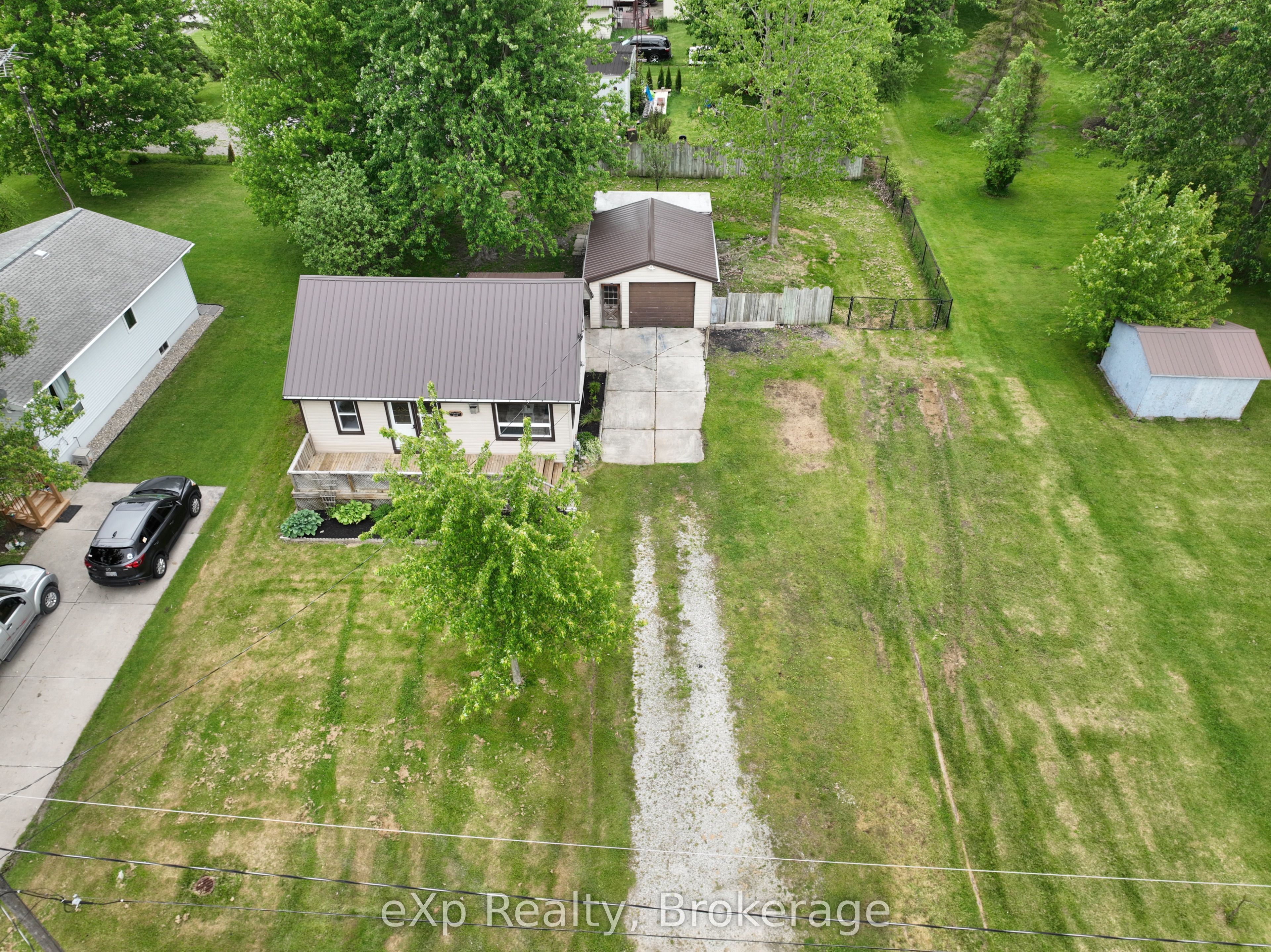 2608 Sheriff Street, Oil Springs, ON N0N 1P0 photo 4