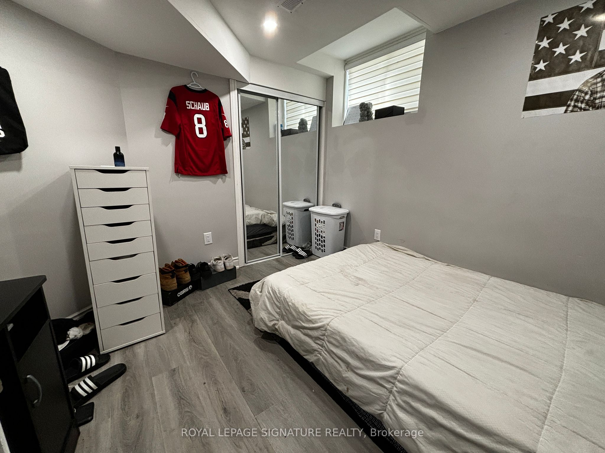 11 Overholt Drive Lower Level, Thorold, ON L2V 0G4