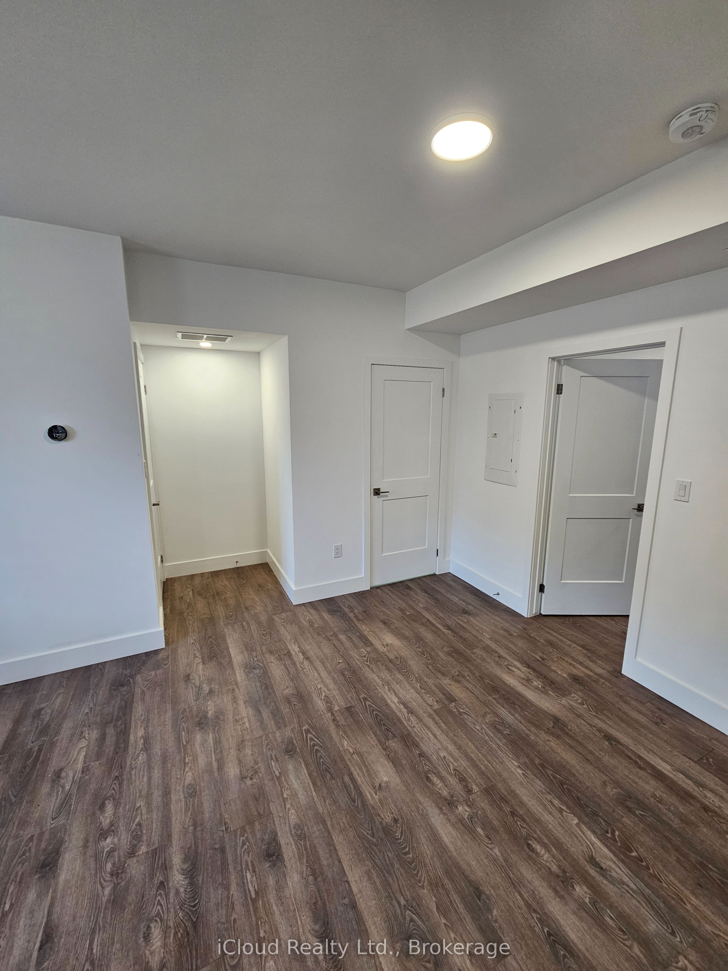 6638 Mcleod Road 116, Niagara Falls, ON L2G 3G5