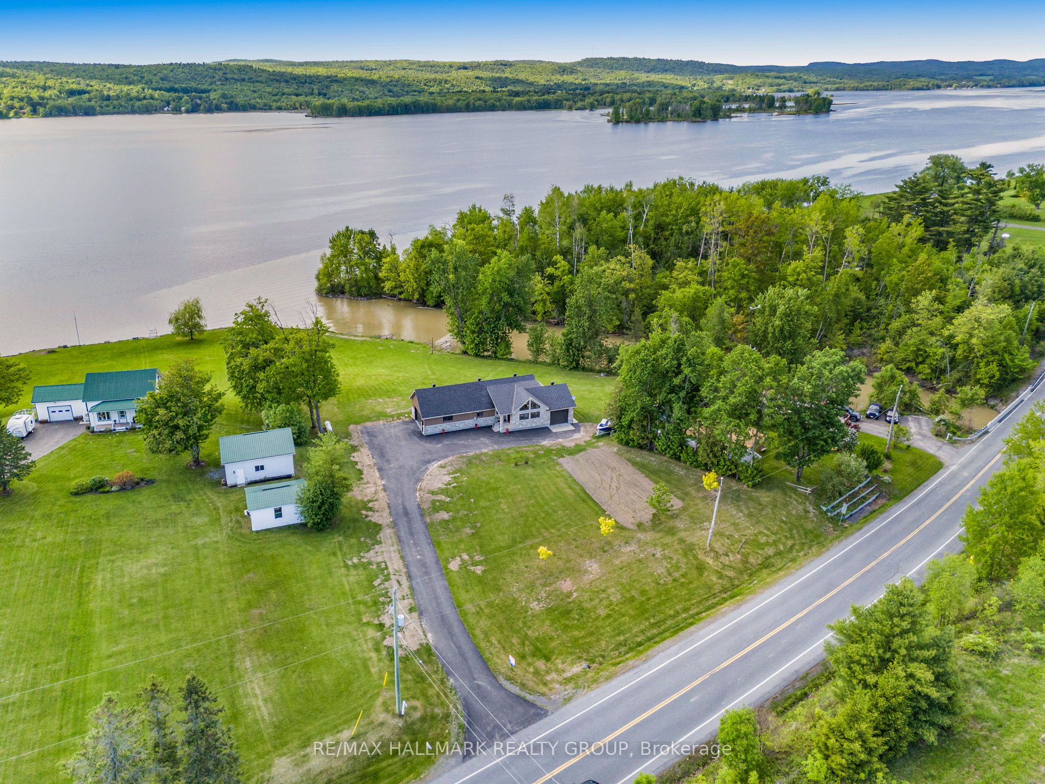 157 CONCESSION 1 Road, Alfred and Plantagenet, ON K0B 1L0 photo 2
