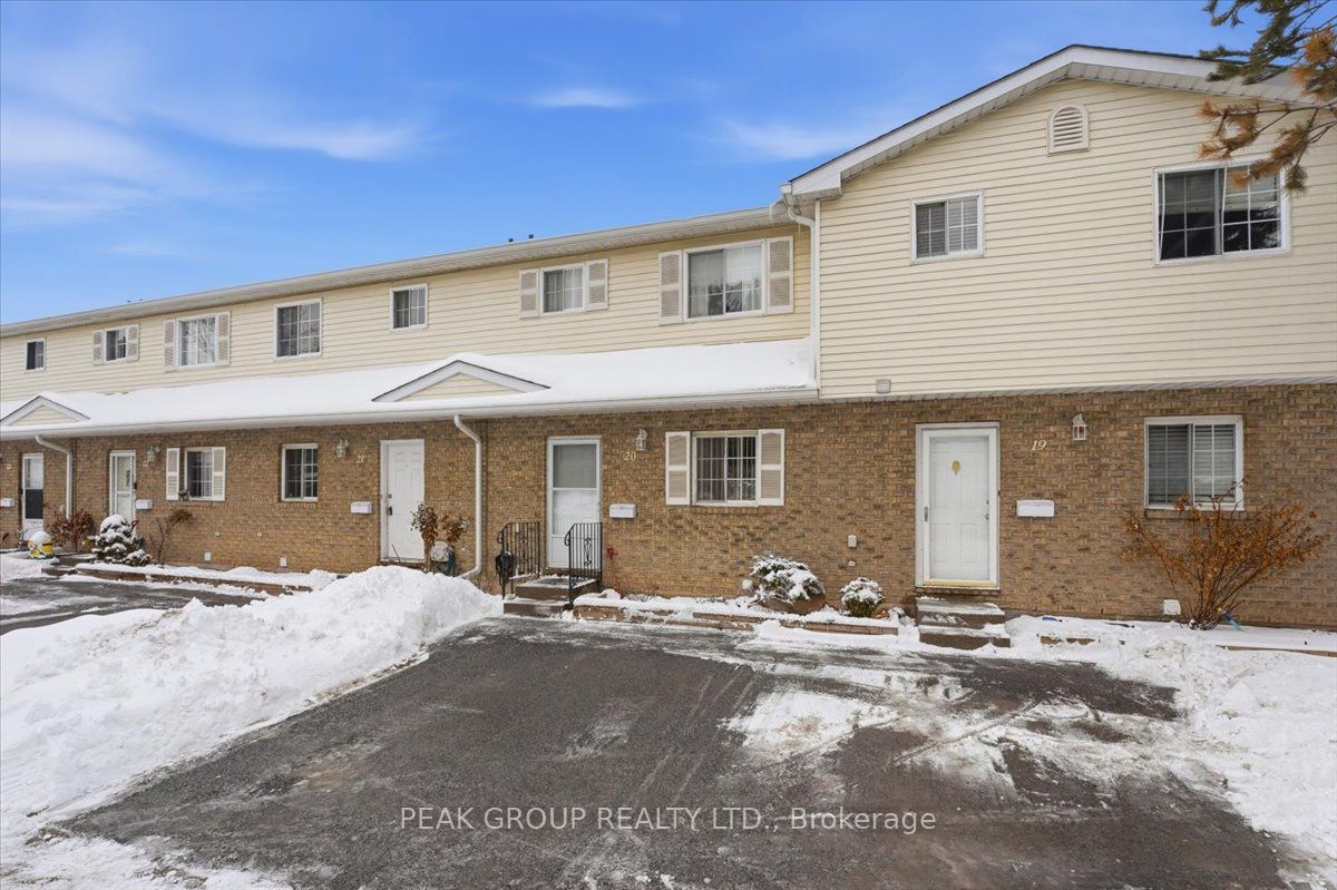 8136 Coventry Road 20, Niagara Falls, ON L2H 2X6 photo 3
