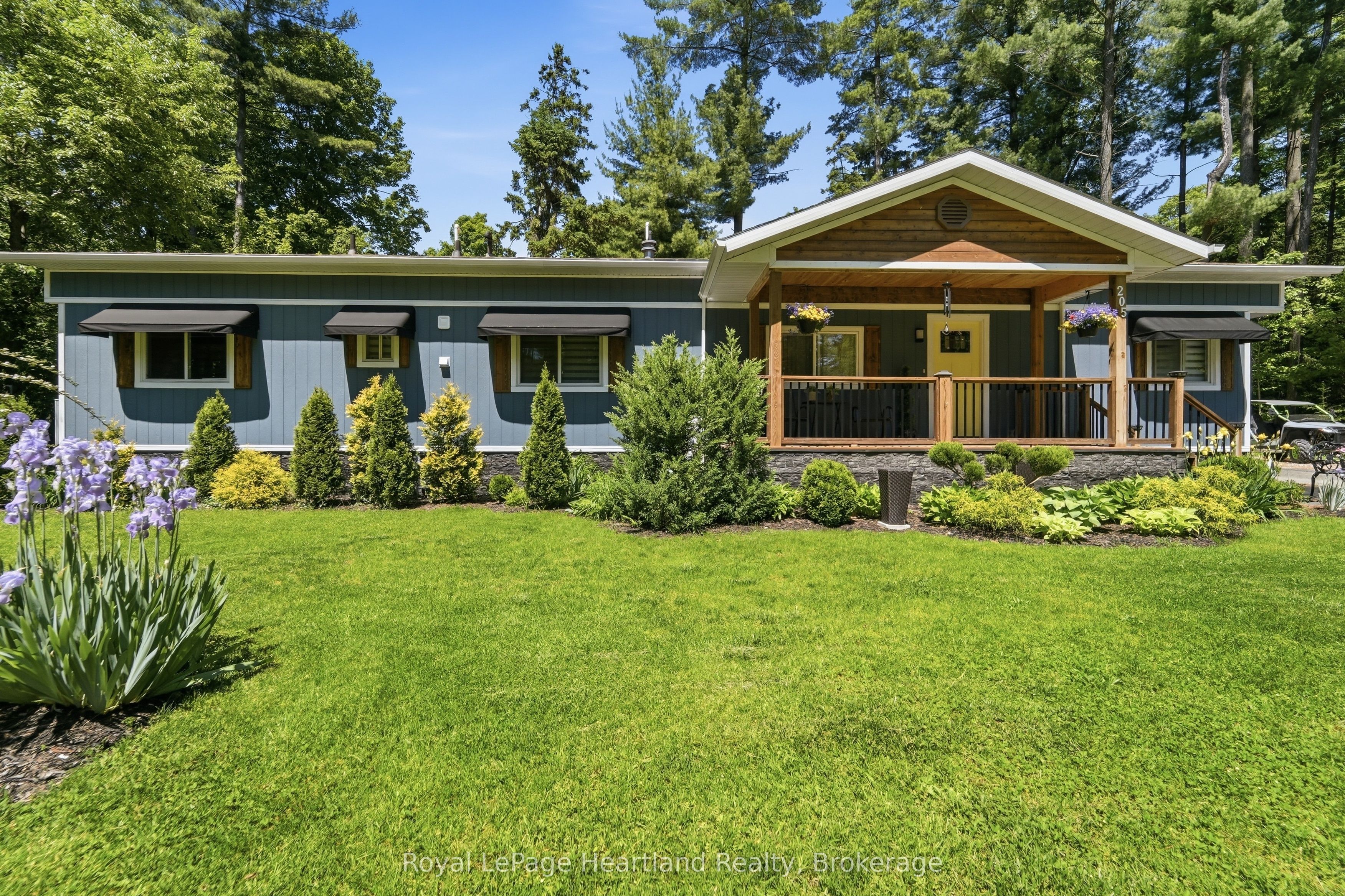 205 Chestnut Drive, Central Huron, ON N0M 1G0