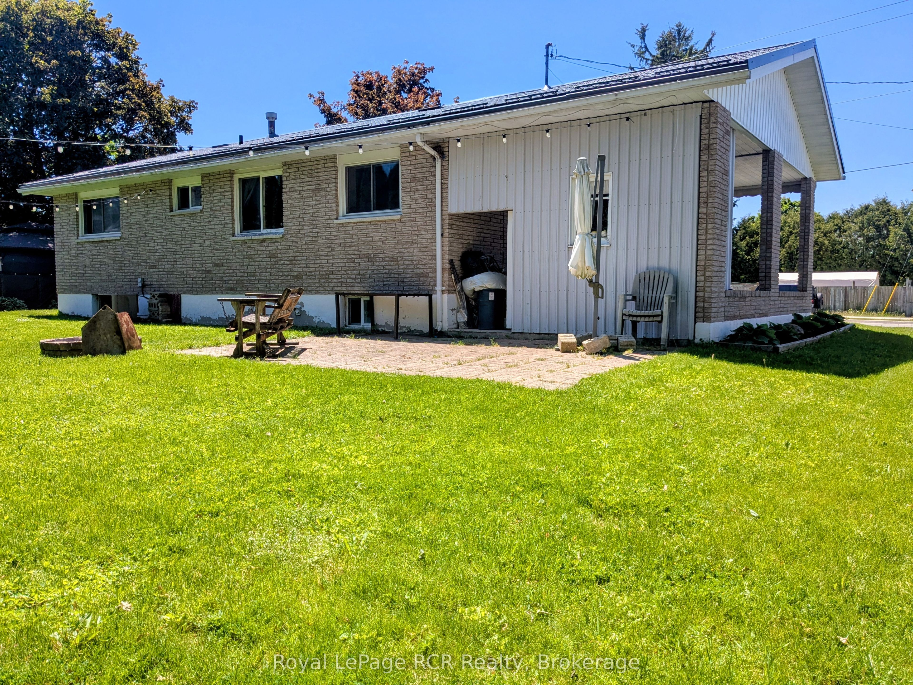 551 15th Avenue, Hanover, ON N4N 3J2 photo 5