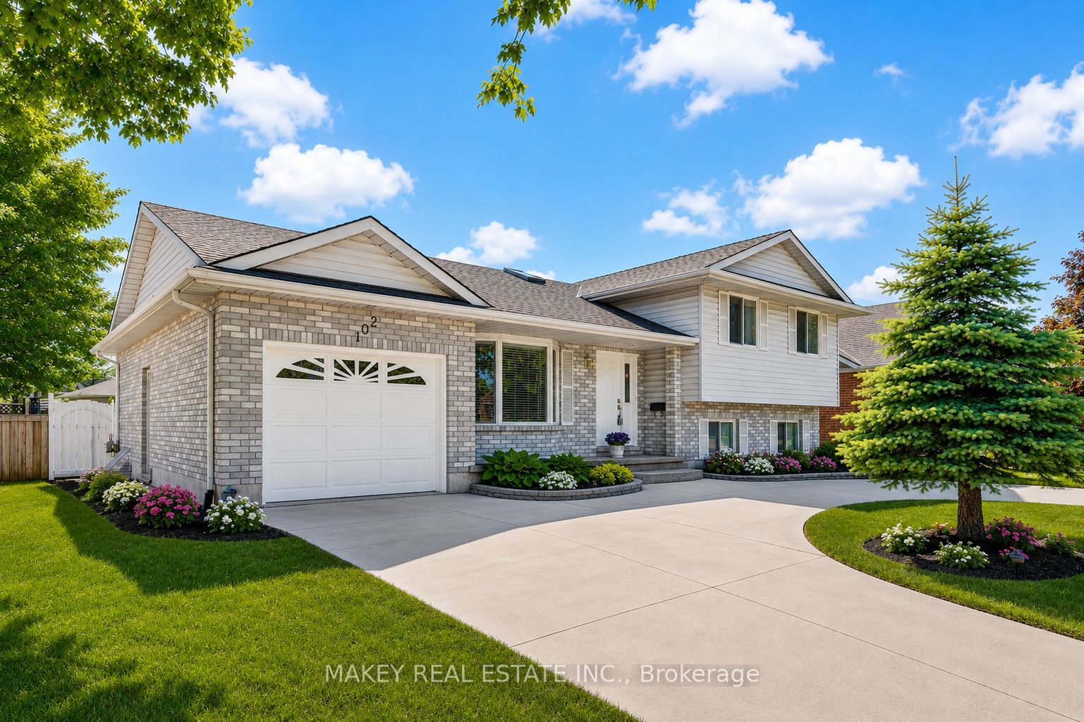 102 Allen Street, Tillsonburg, ON N4G 5K1 photo 2