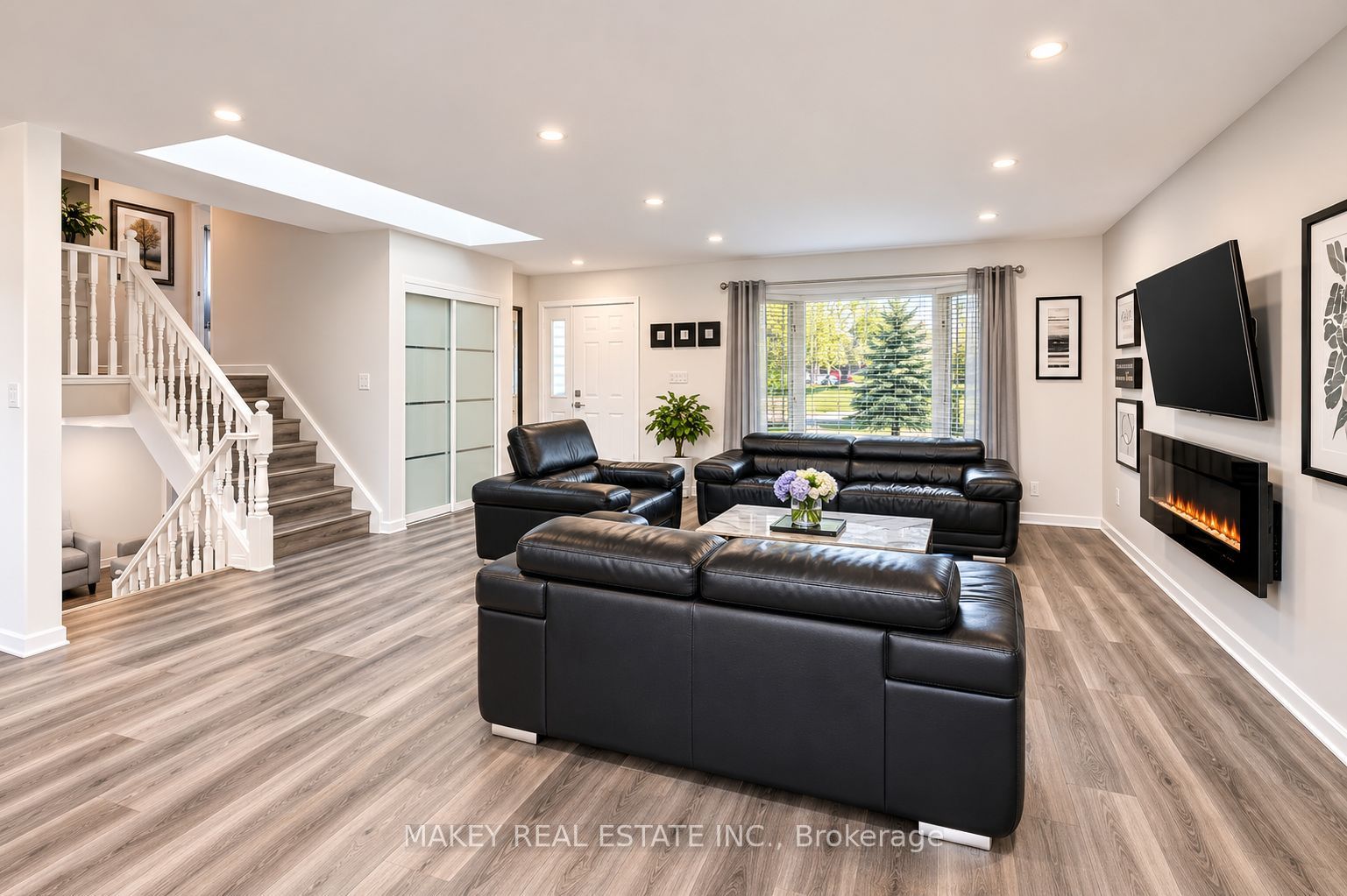 102 Allen Street, Tillsonburg, ON N4G 5K1 photo 5