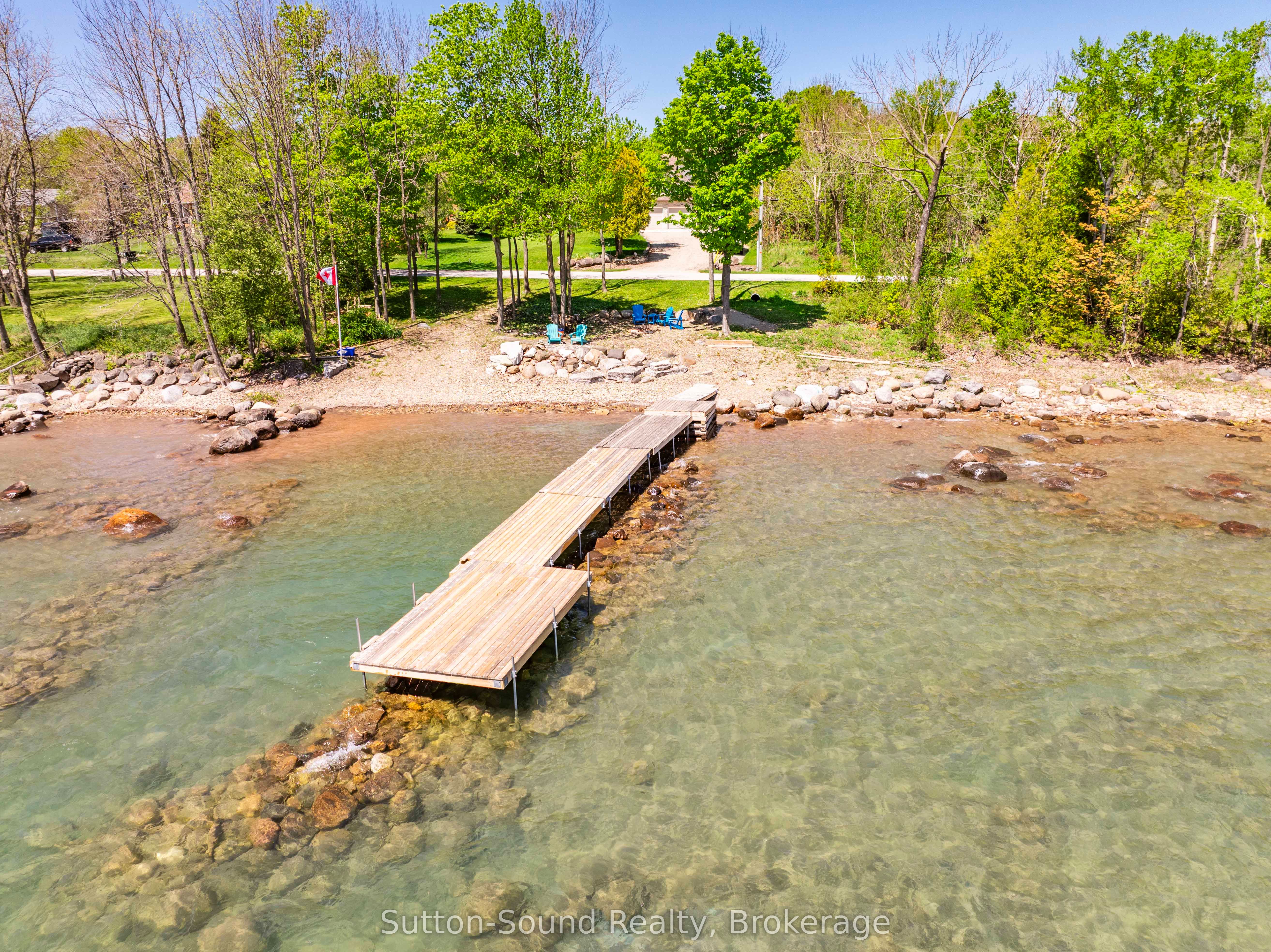 339566 PRESQU'ILE Road, Georgian Bluffs, ON N0H 1S0 photo 2