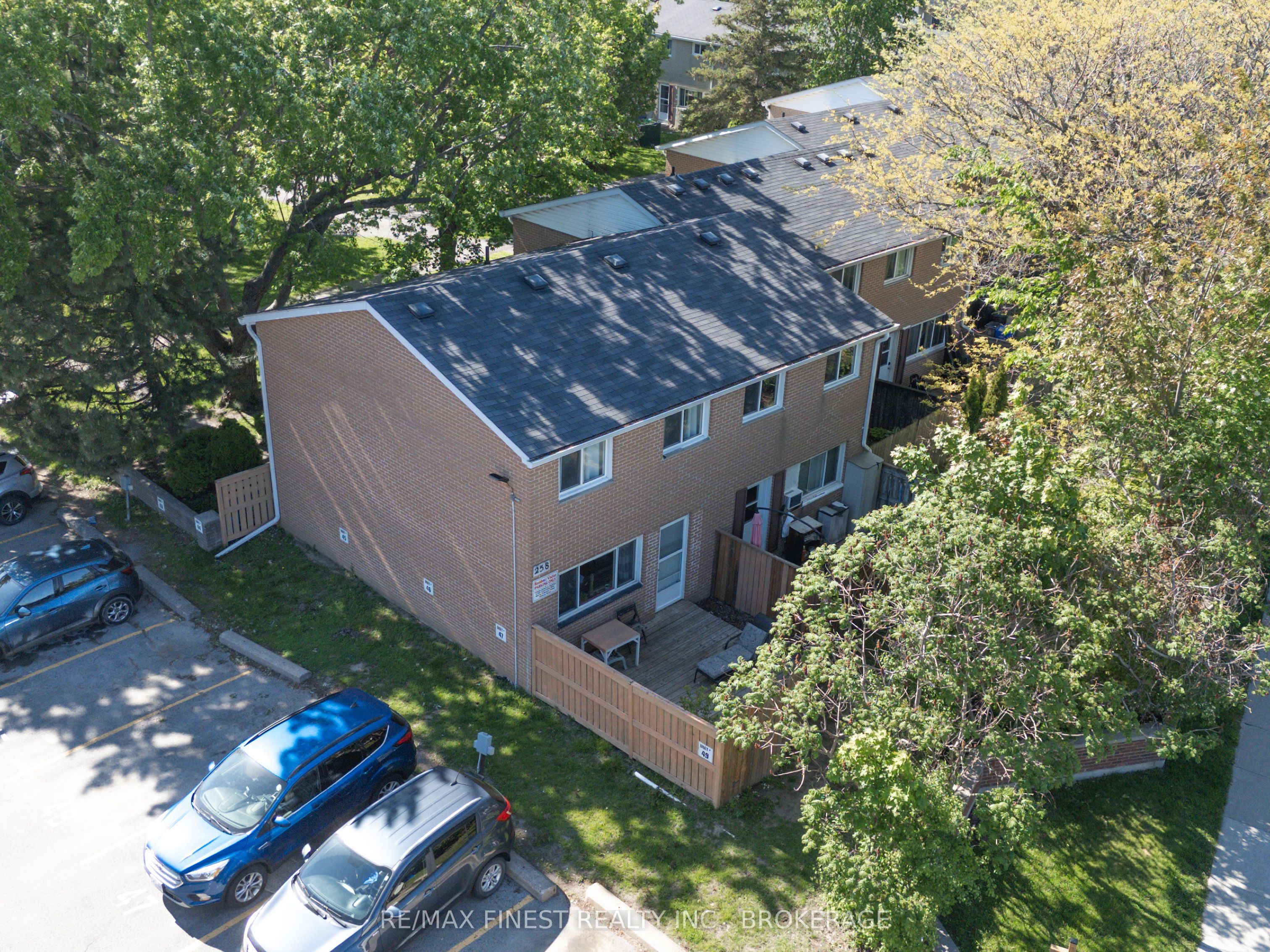 258 Queen Mary Road 50, Kingston, ON K7M 2B2 photo 2