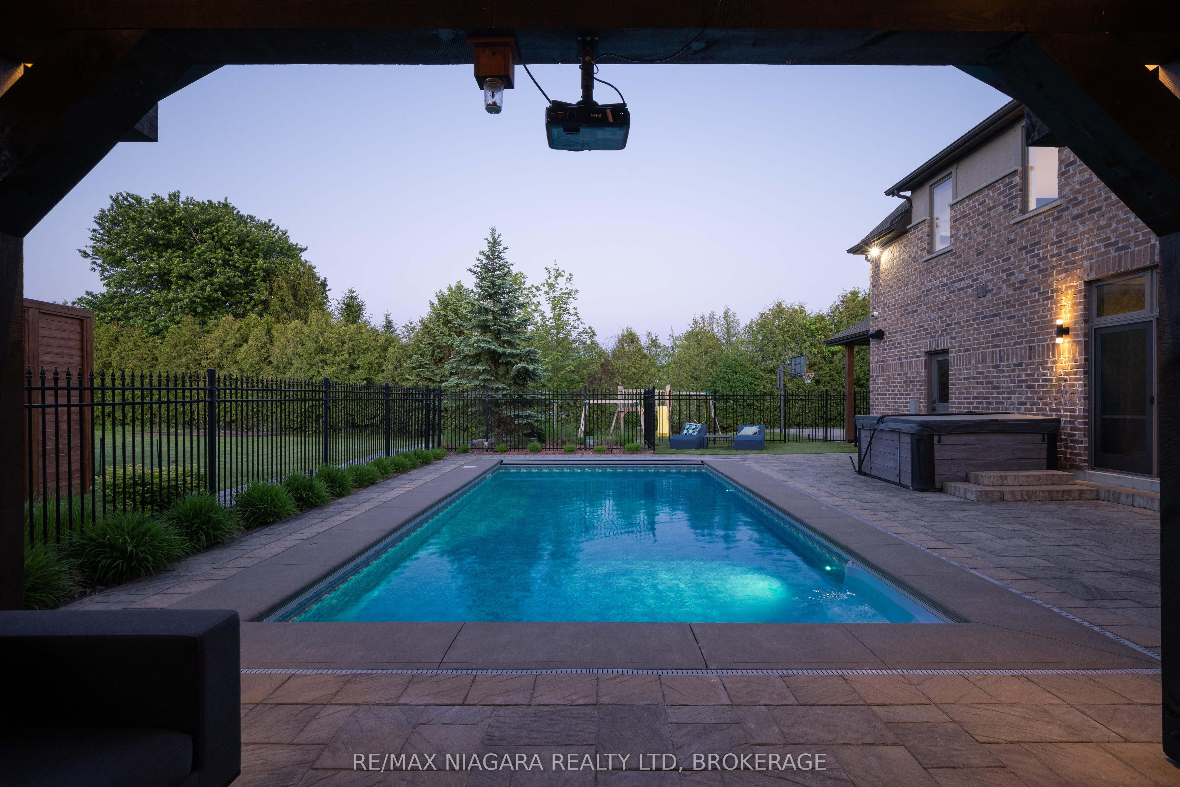 50 Sandalwood Crescent, Niagara-on-the-Lake, ON L0S 1P0 photo 5