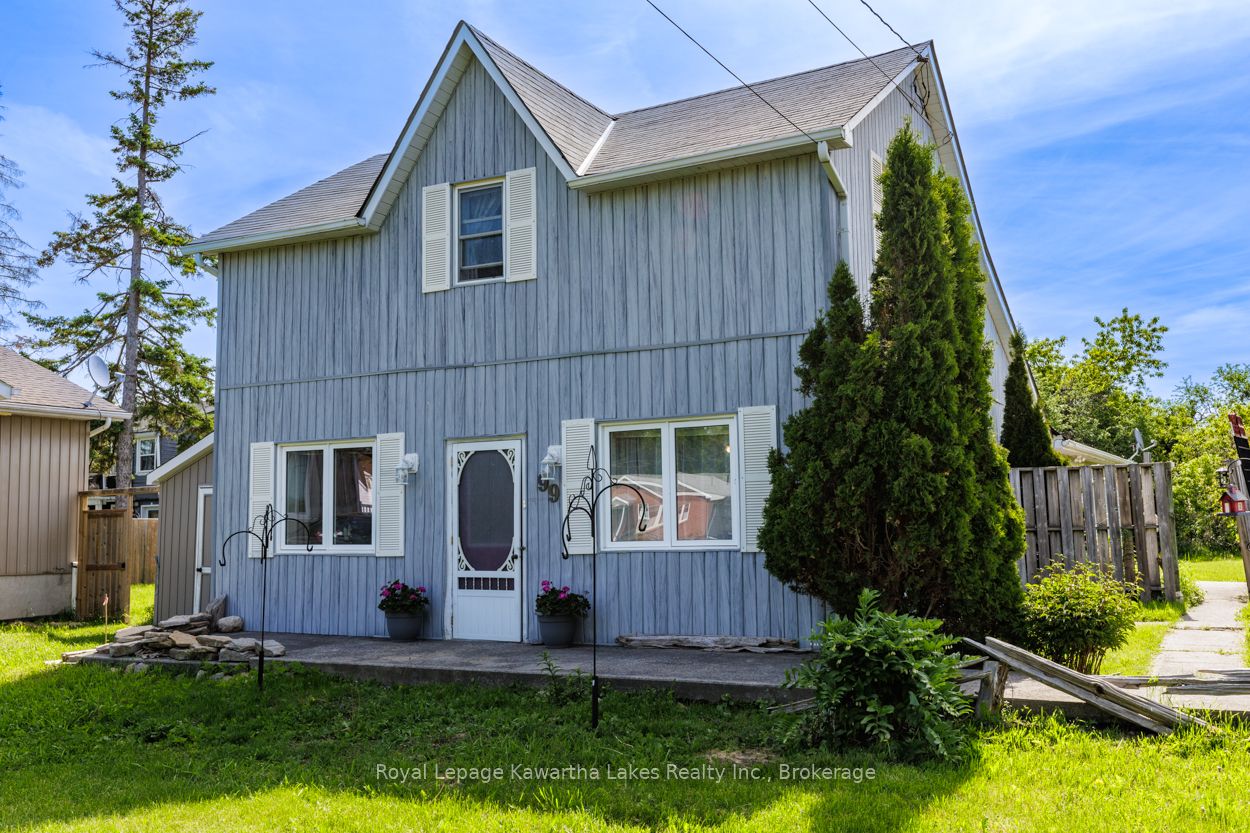 99 Lindsay Street, Kawartha Lakes, ON K0M 1N0