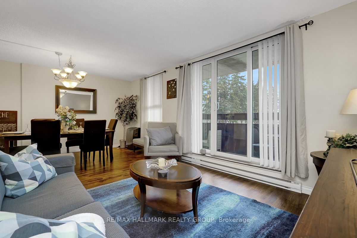 2000 Jasmine Crescent 210, Beacon Hill North - South and Area, ON K1J 8K4 photo 4