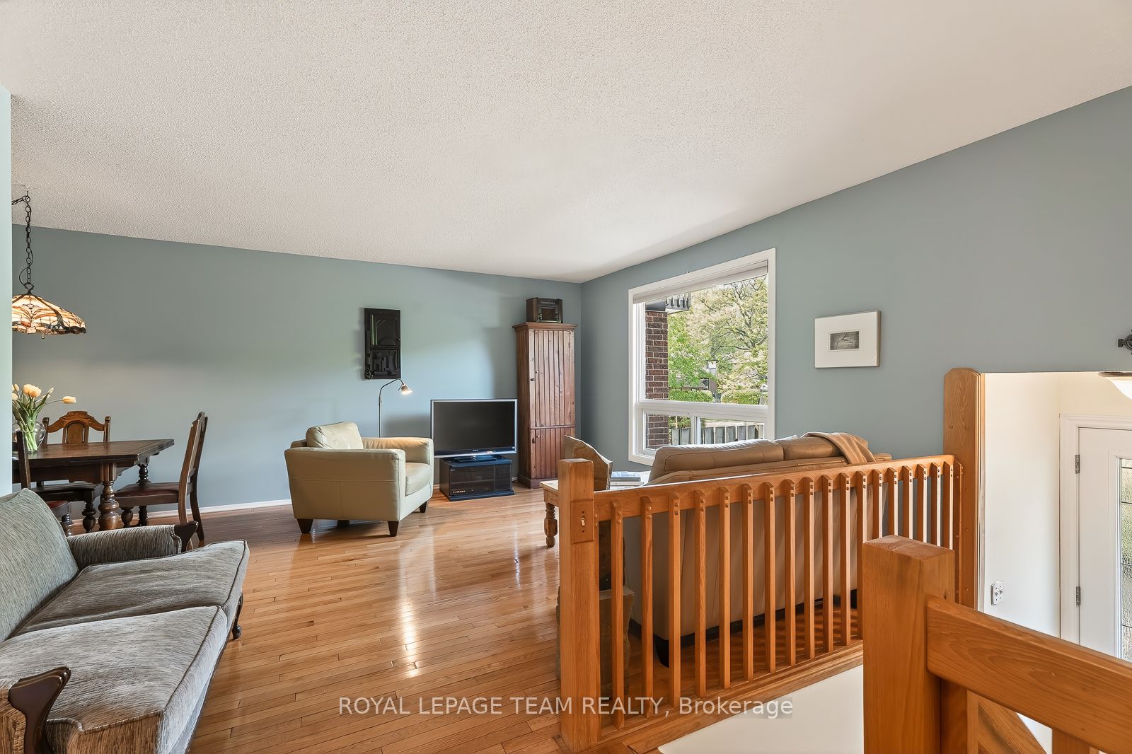 402 Montfort Street 9, Vanier and Kingsview Park, ON K1L 8G7 photo 3