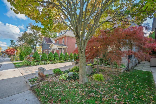71 Paisley Avenue N Main 2nd, Hamilton, ON L8S 4H1 photo 4