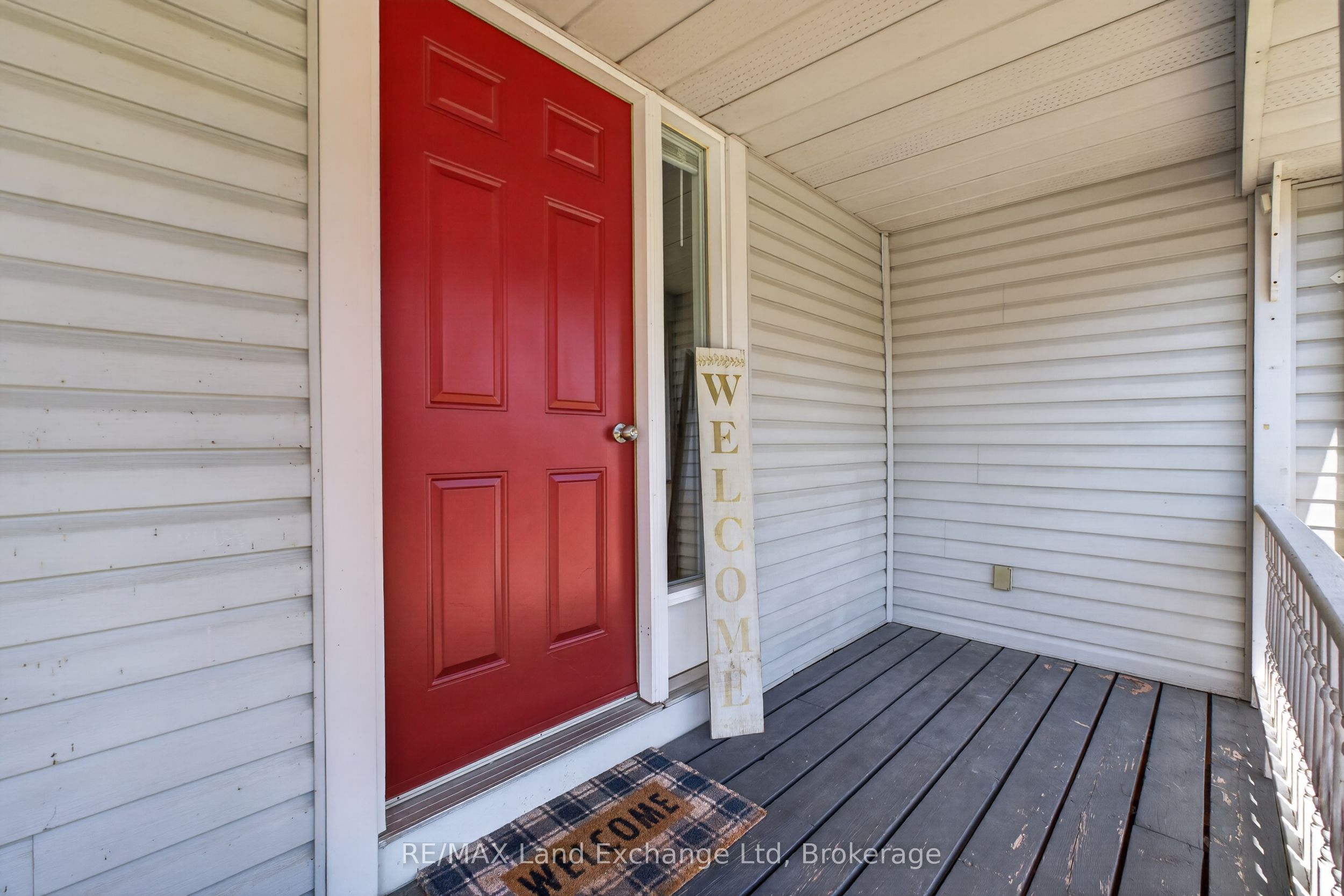 15 Whitechurch Street, Huron-Kinloss, ON N0G 2W0 photo 5