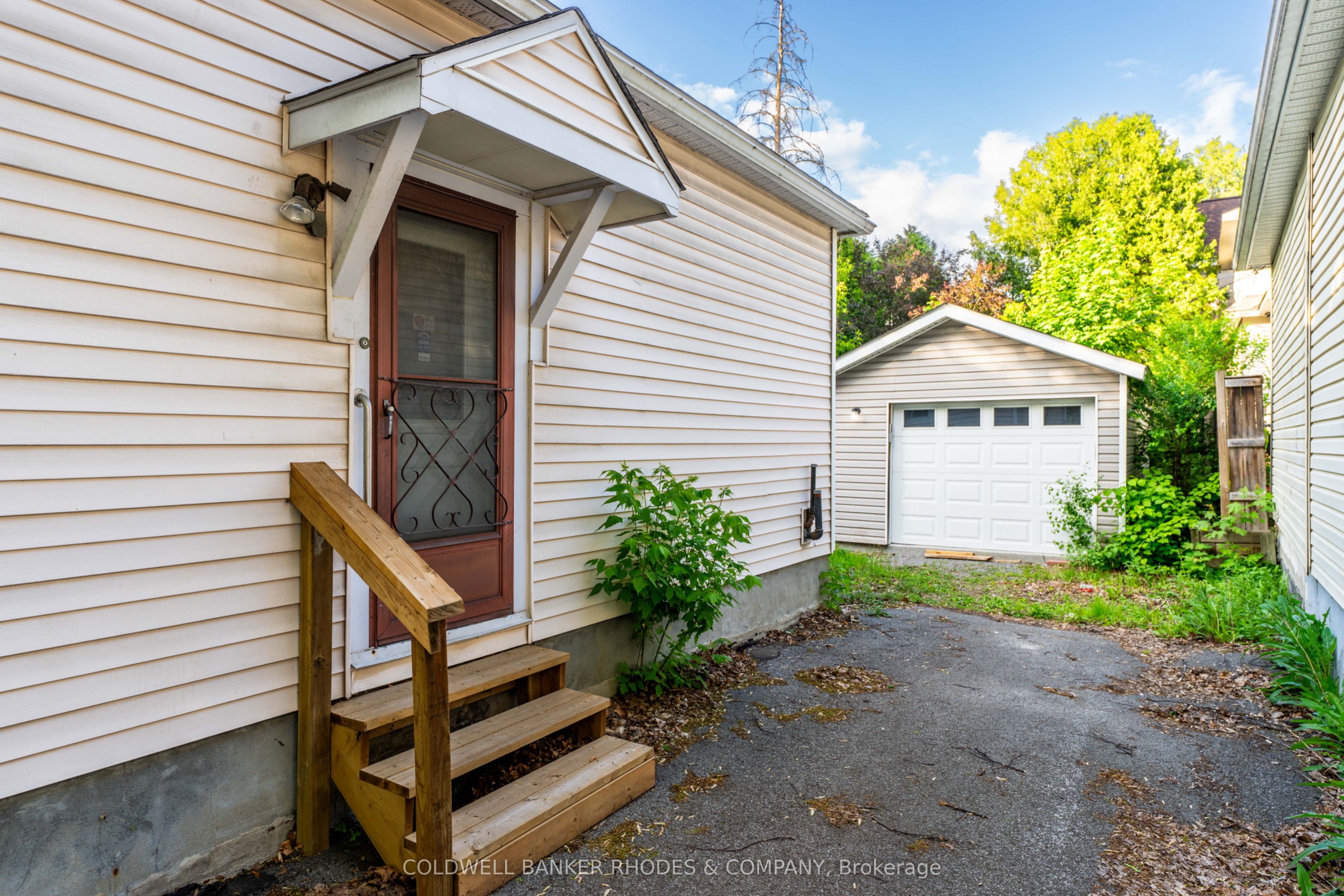 149 Sweetland Avenue, Lower Town - Sandy Hill, ON K1N 7V1 photo 3
