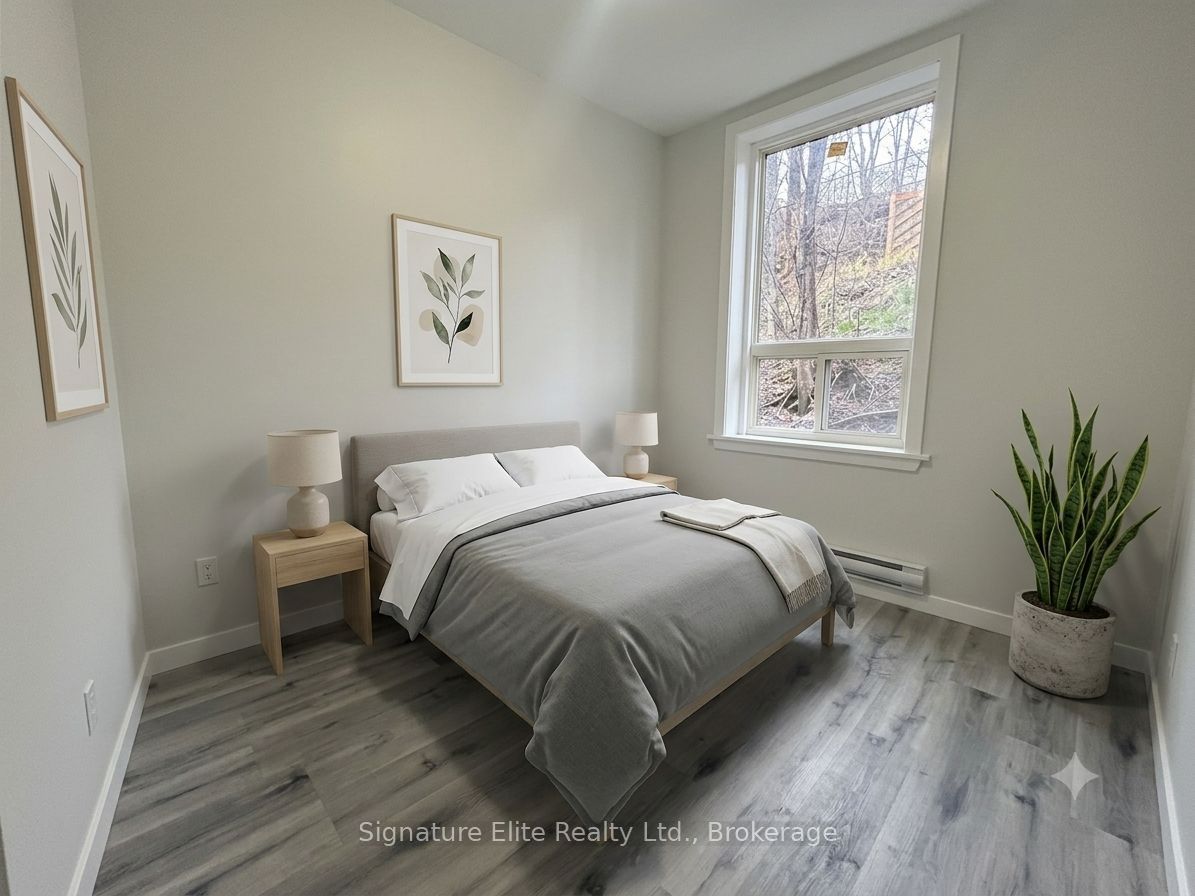 372 Darling Street 4, Brantford, ON N3S 3Y5