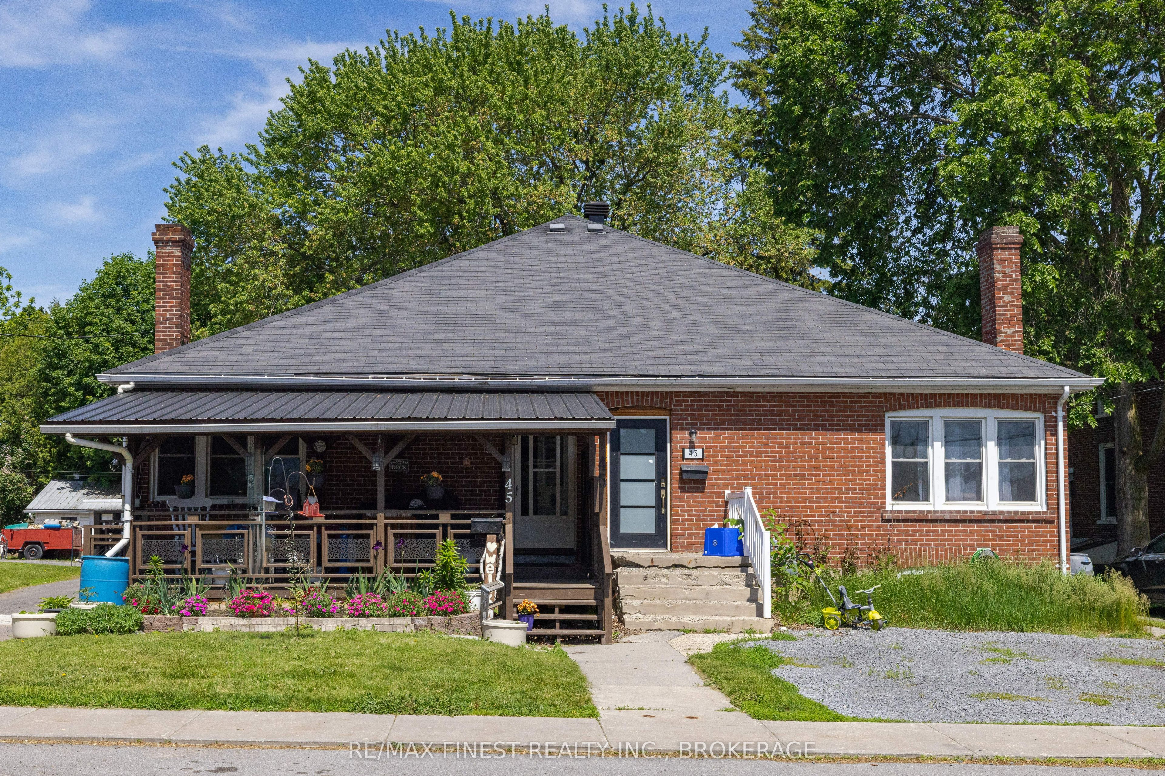 45 Graham Street W, Greater Napanee, ON K7R 2J6