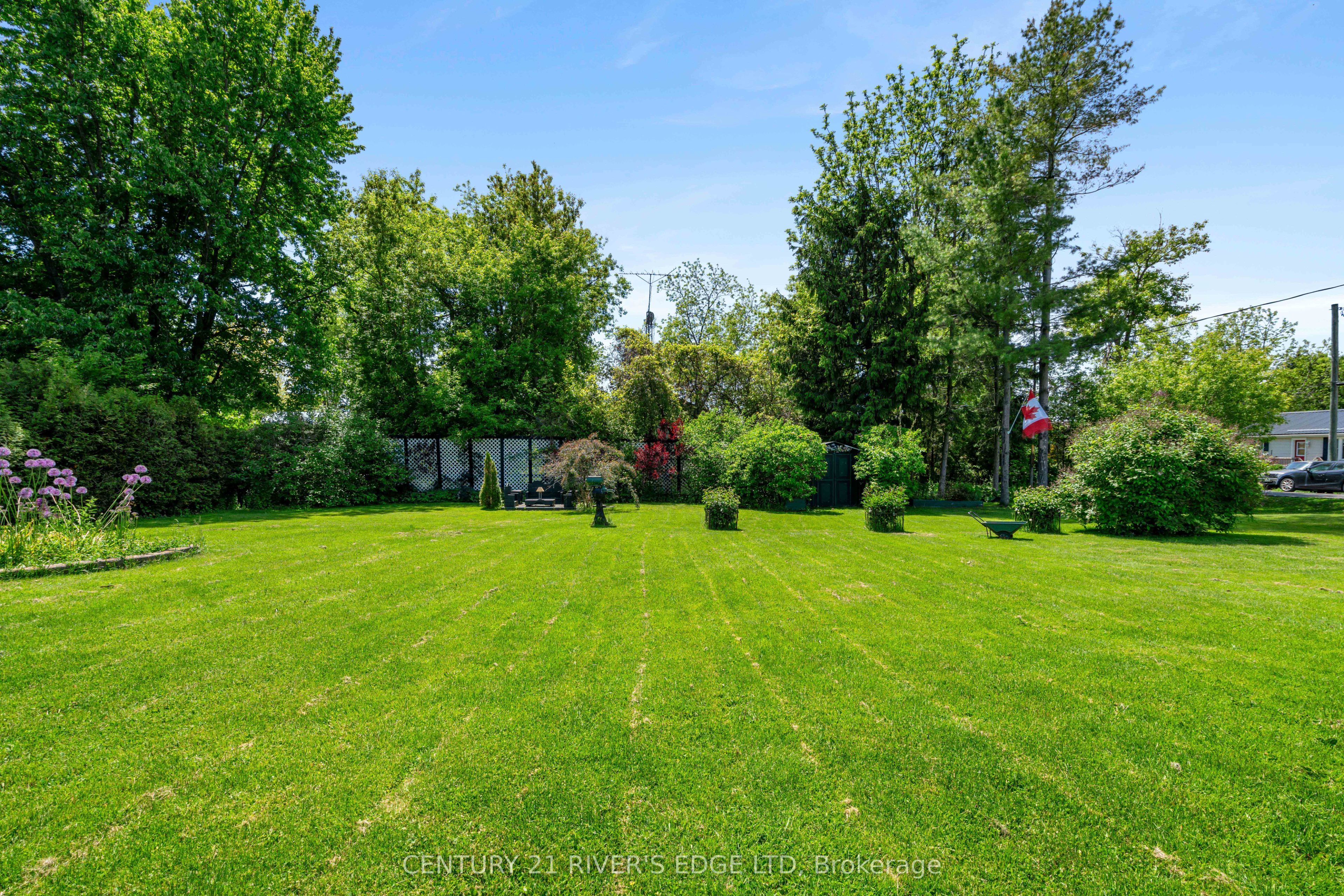 5694 Duncan Street, South Dundas, ON K0C 1X0 photo 4