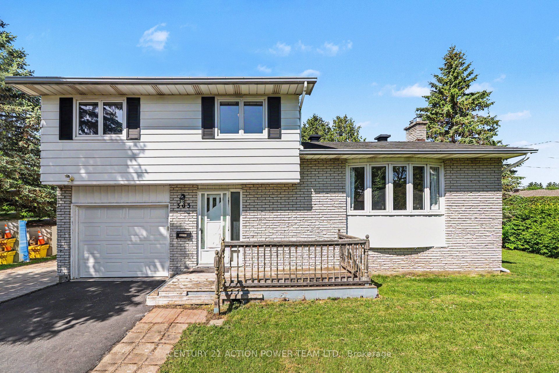 303 Hoylake Crescent, Orleans - Cumberland and Area, ON K1E 1M1