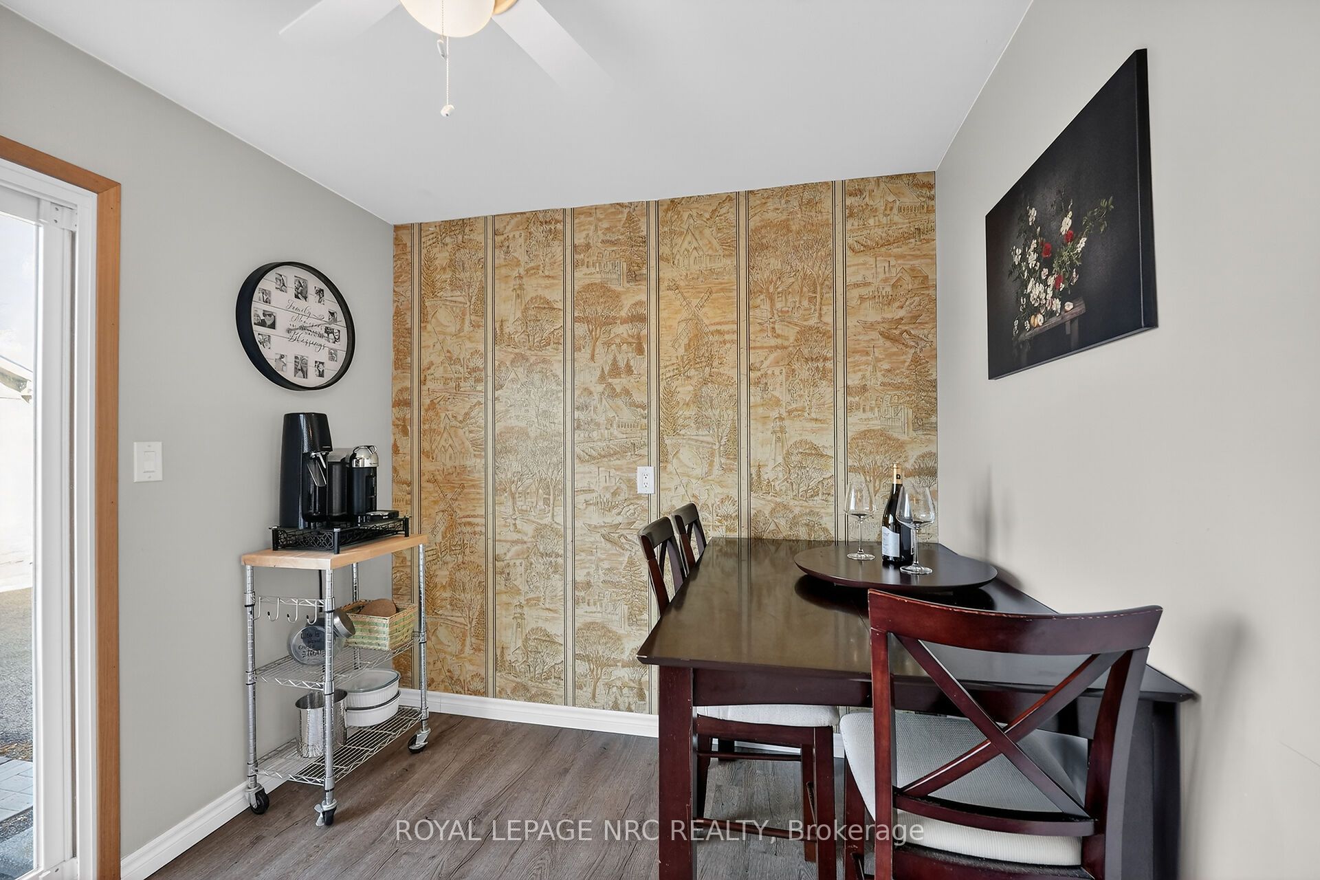 28 Chantal Court, Welland, ON L3B 5V3 photo 3