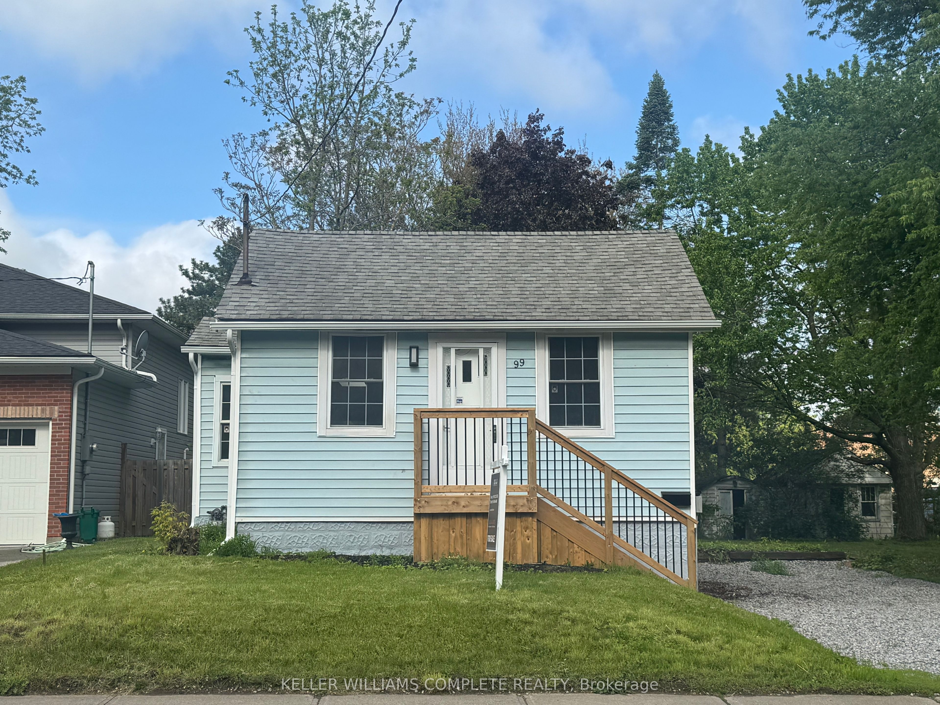 99 Bunting Road, St. Catharines, ON L2P 3G8