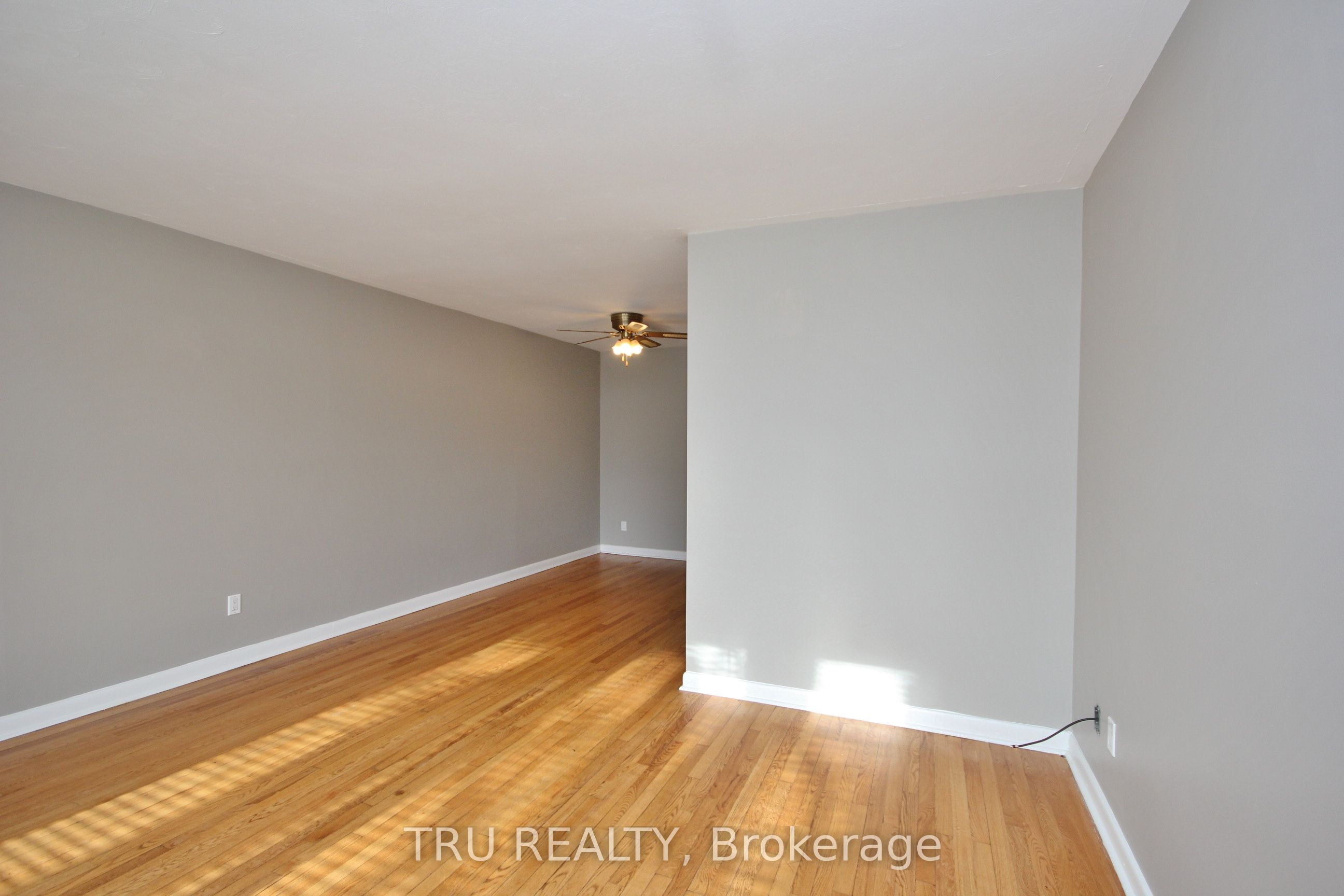 1259 Maitland Avenue A, Belair Park - Copeland Park and Area, ON K2C 2C4 photo 5
