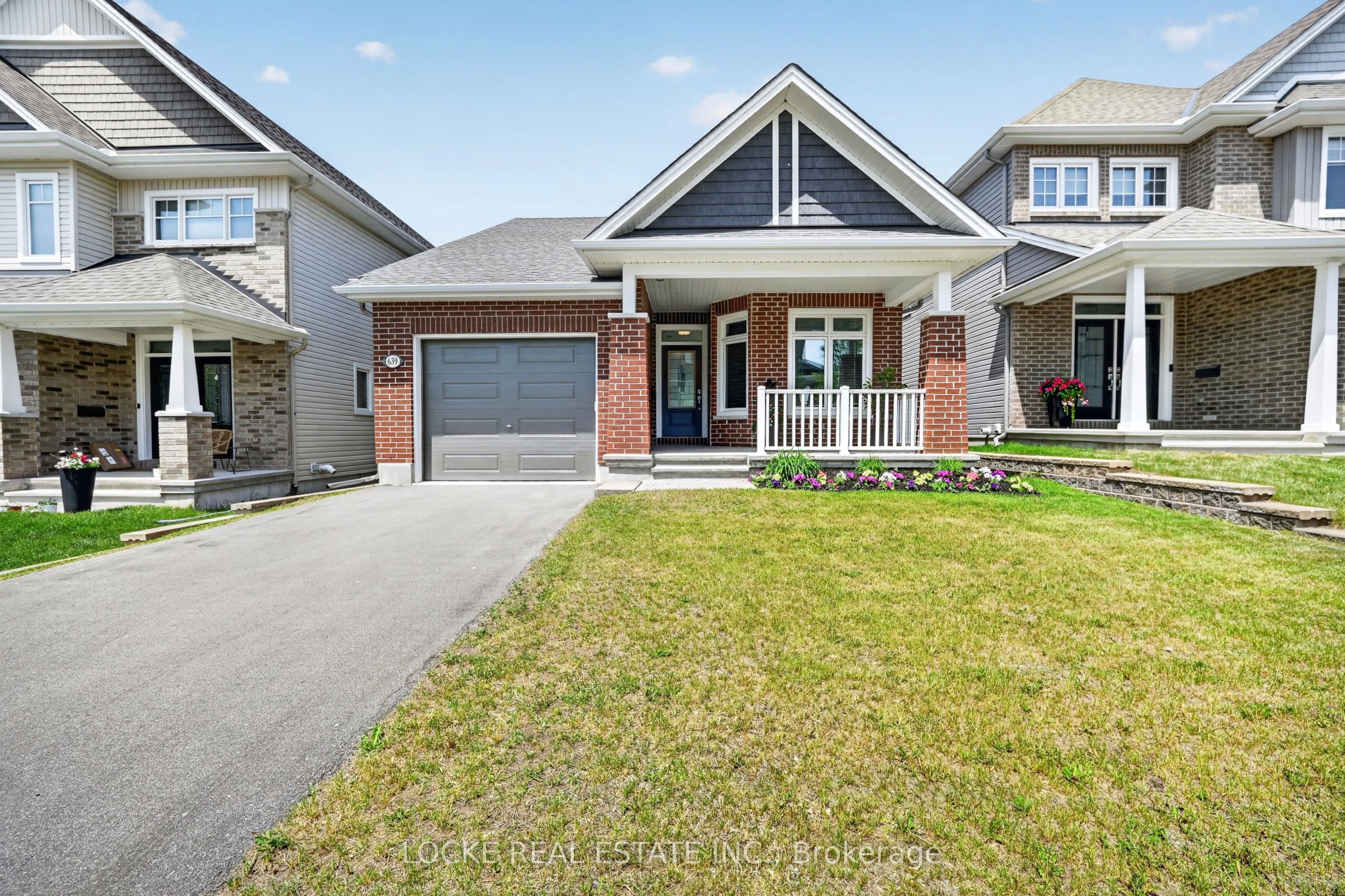 639 Baie-Des-Castors Street, Orleans - Cumberland and Area, ON K4A 1J4