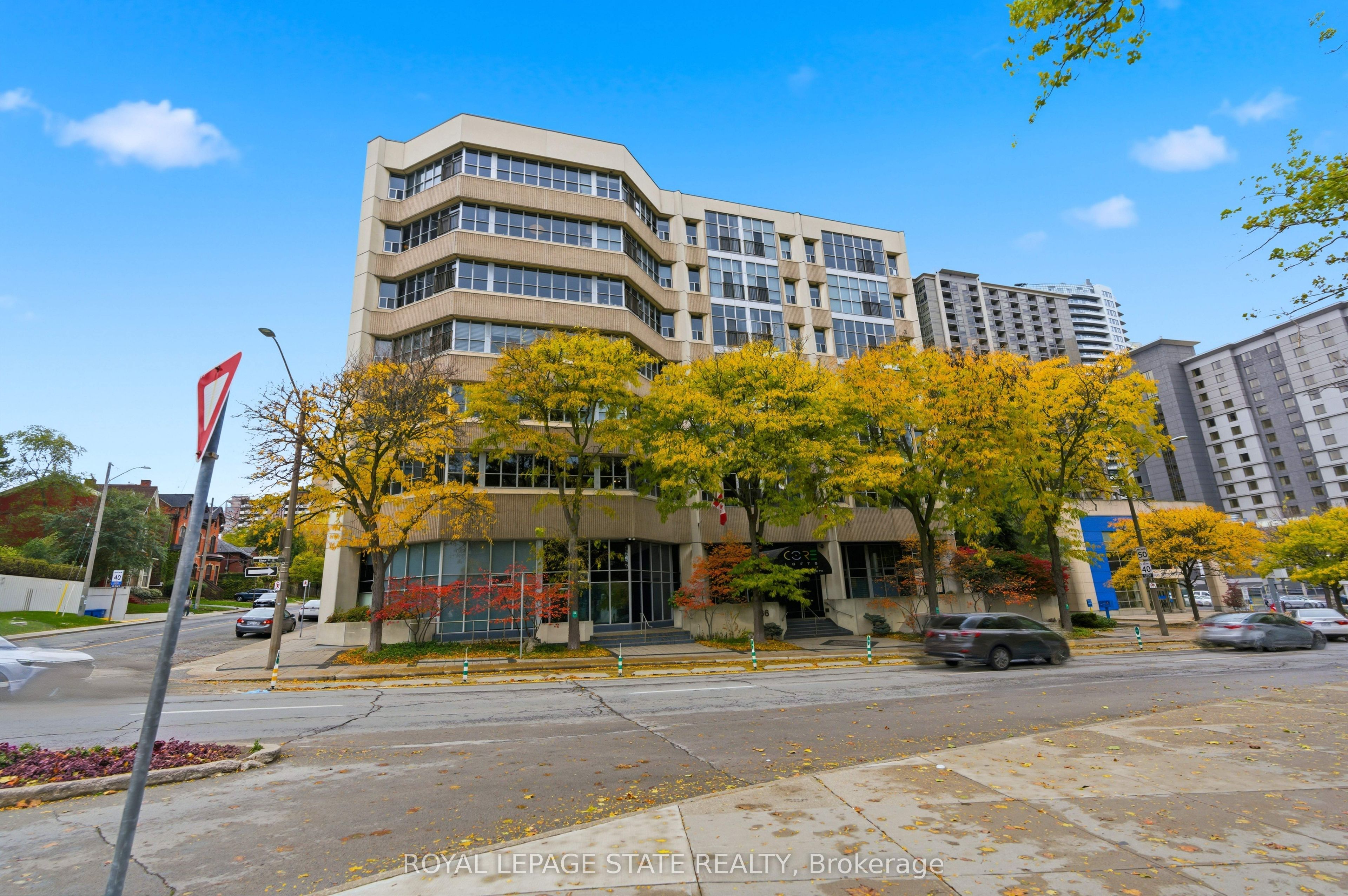 66 Bay Street S PH10, Hamilton, ON L8P 4Z6 photo 2