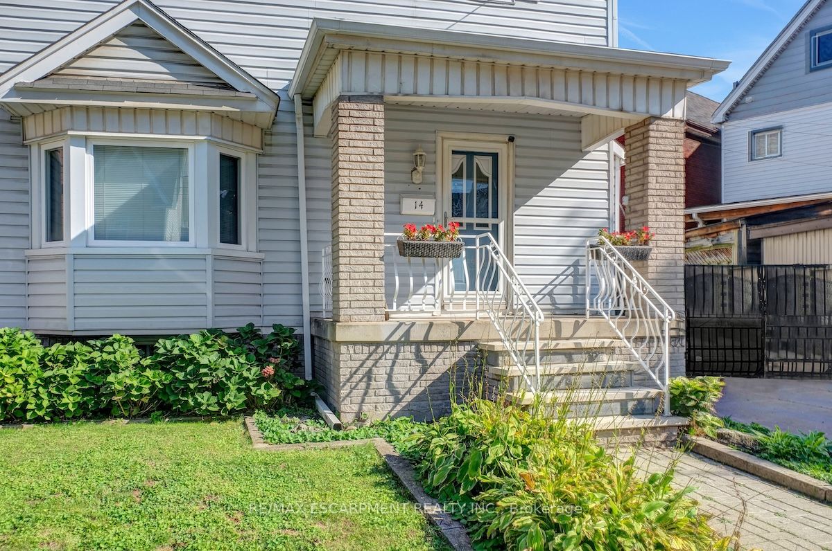 14 Niagara Street, Hamilton, ON L8L 6A2 photo 2