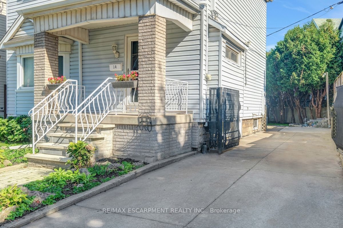 14 Niagara Street, Hamilton, ON L8L 6A2 photo 3