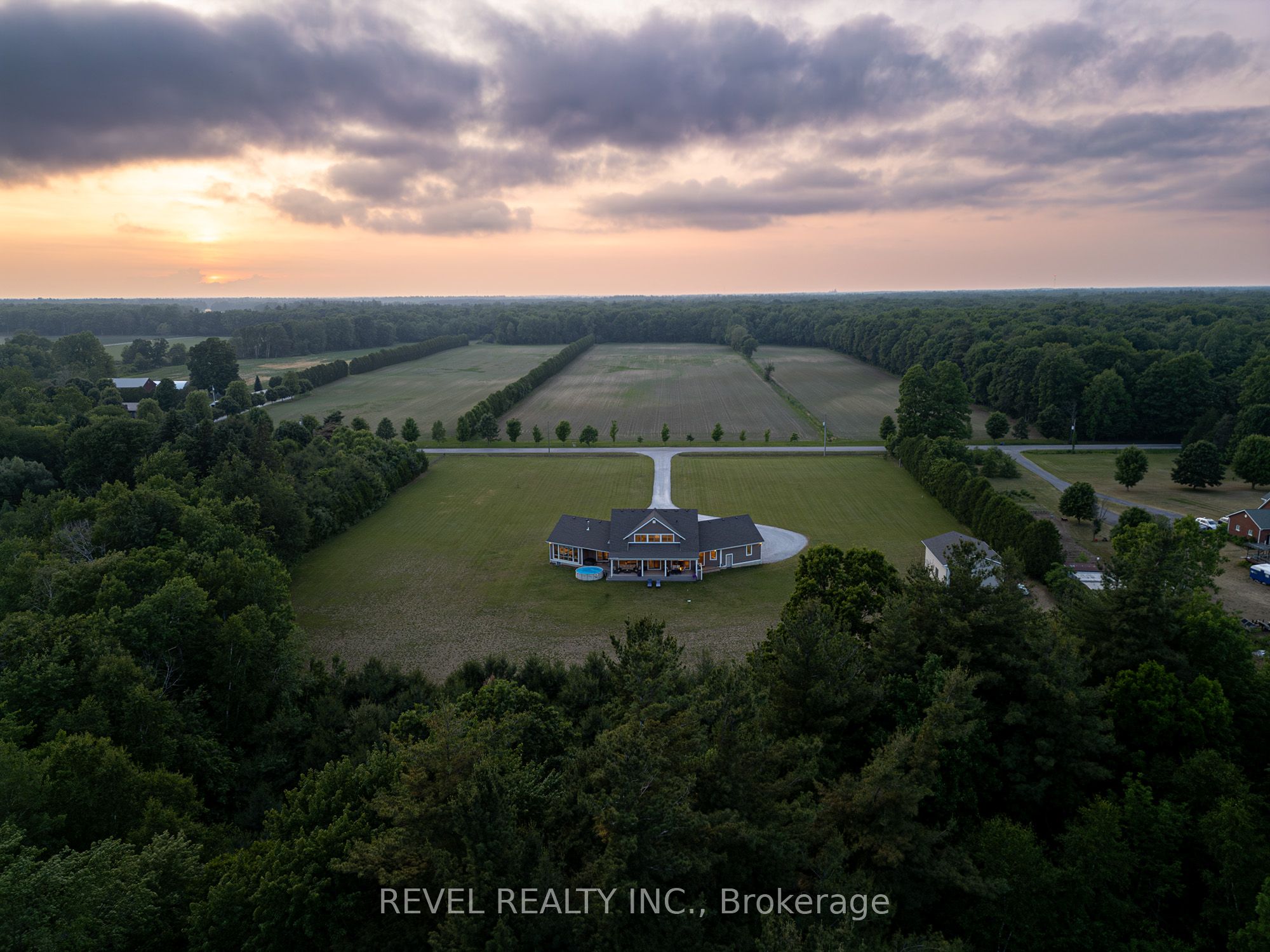 792 Charlotteville Rd 8, Norfolk, ON N3Y 4K5 photo 2