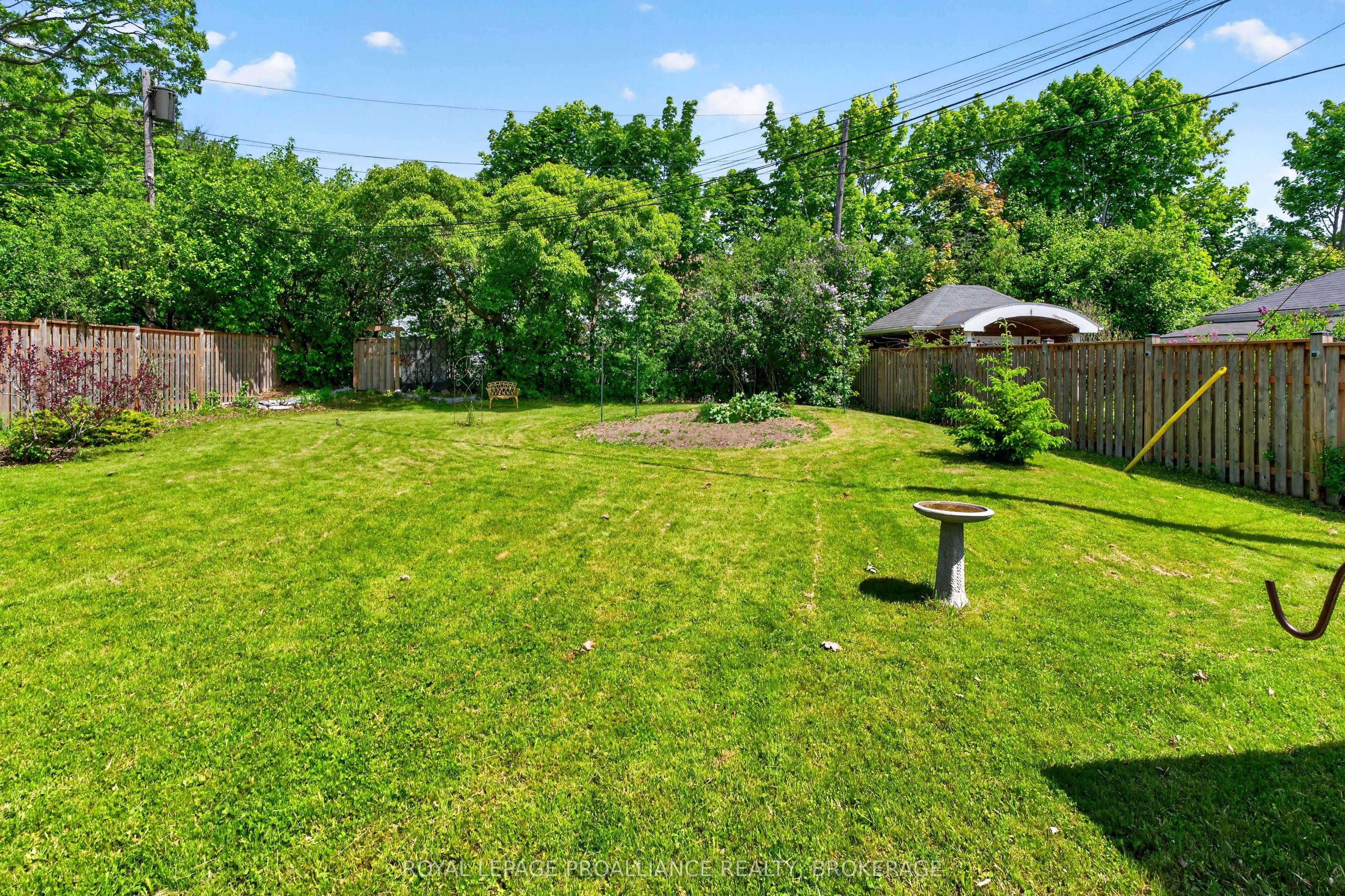 59 Silver Street, Kingston, ON K7M 2P6 photo 4
