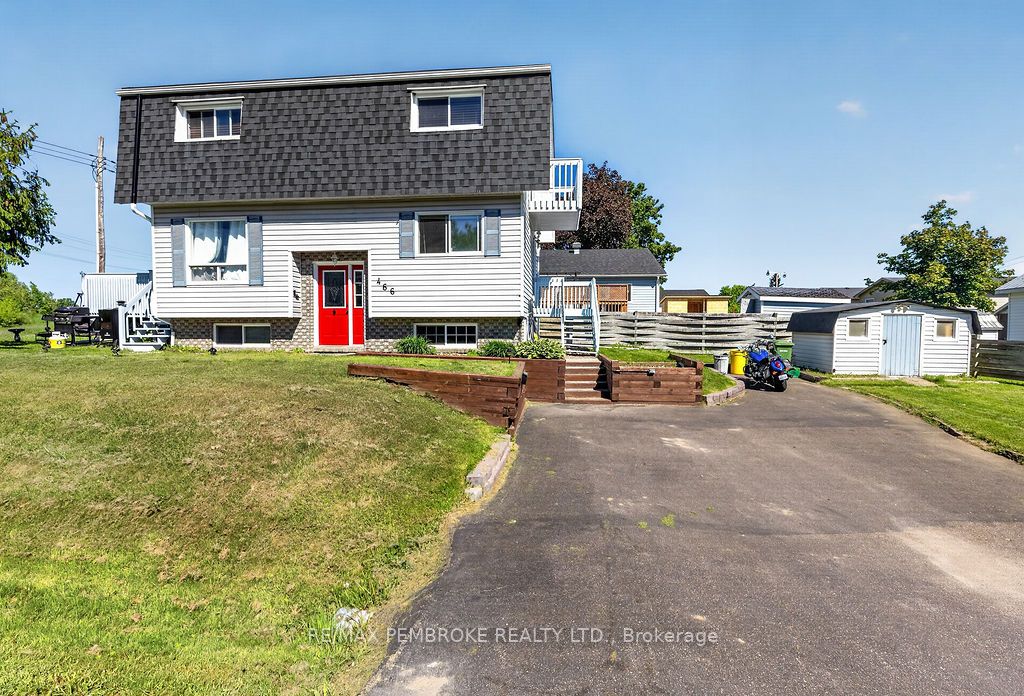 466 Gourley Avenue, Pembroke, ON K8A 8J5