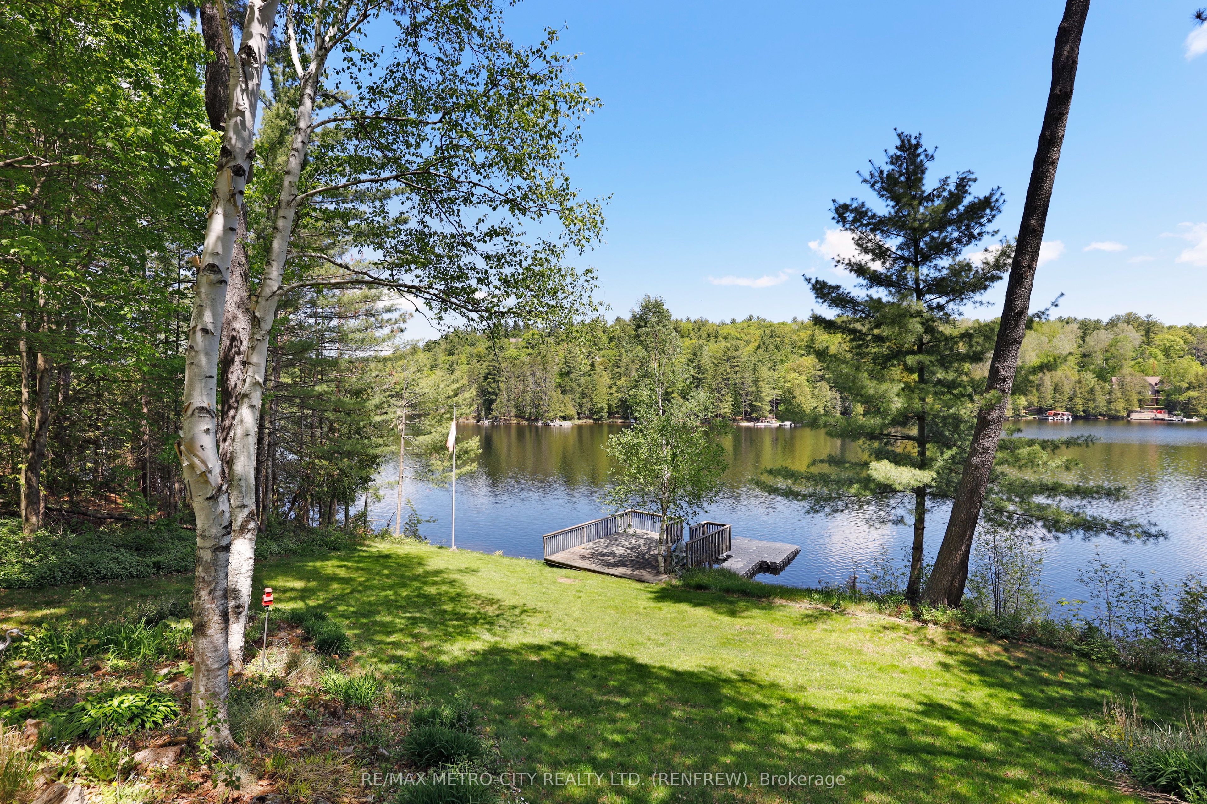 110 Rosebrugh Road, Greater Madawaska, ON K7V 3Z9 photo 2