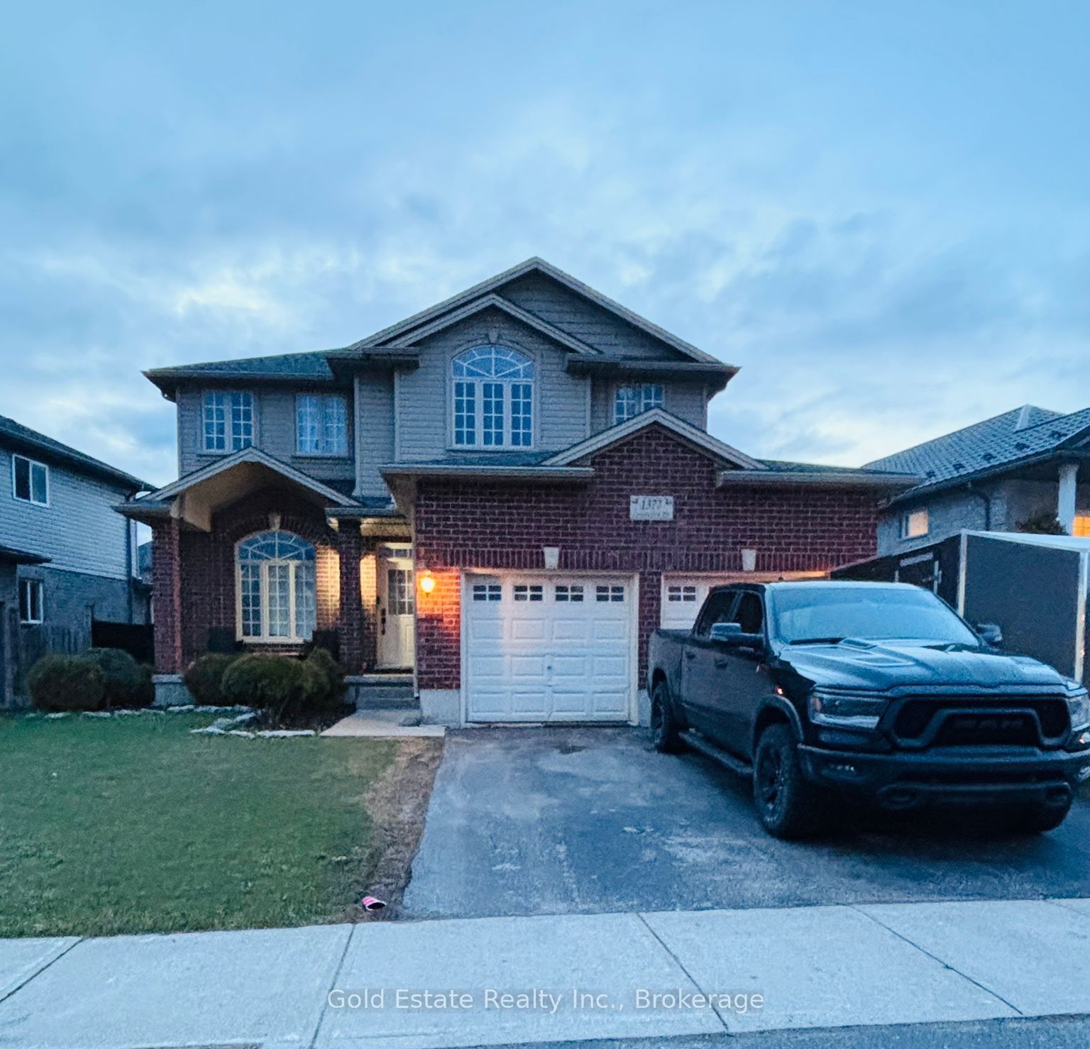 1377 Coronation Drive, London North, ON N6G 0B4