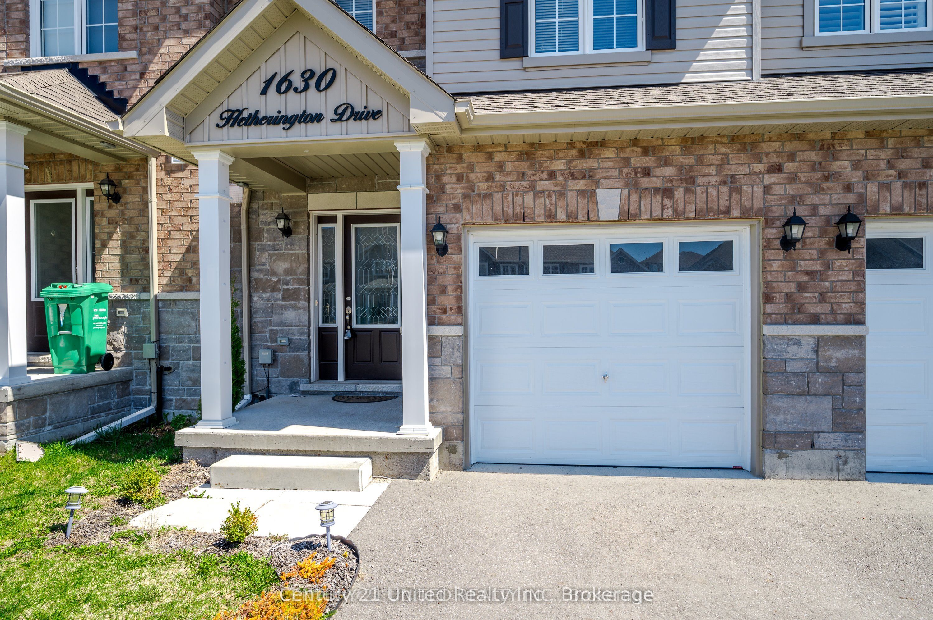 1630 Hethertington Drive Bedroom 5, Peterborough, ON K9L 0G6 photo 5