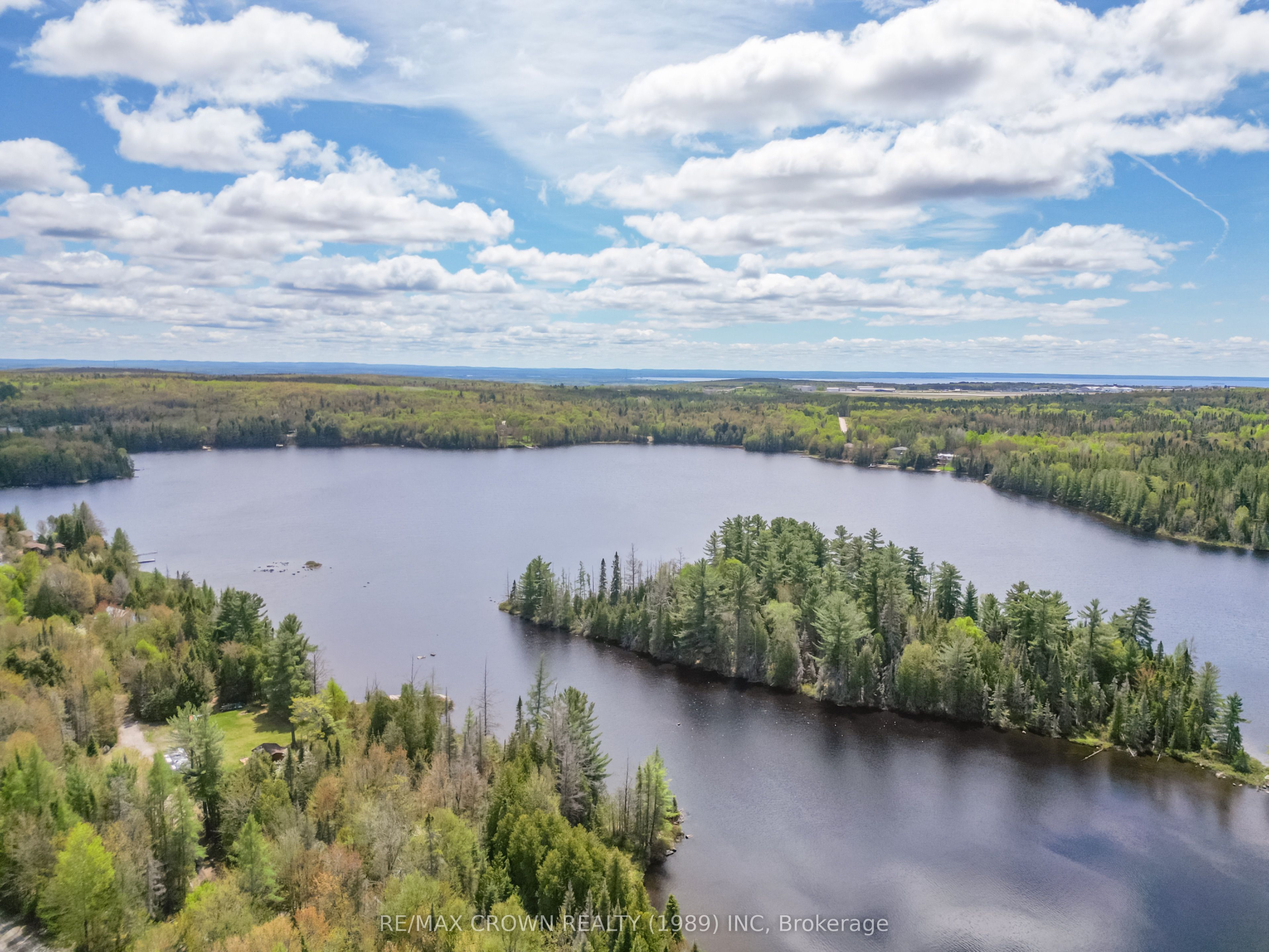 351 H Evergreen Road, North Bay, ON P1B 8G2 photo 2