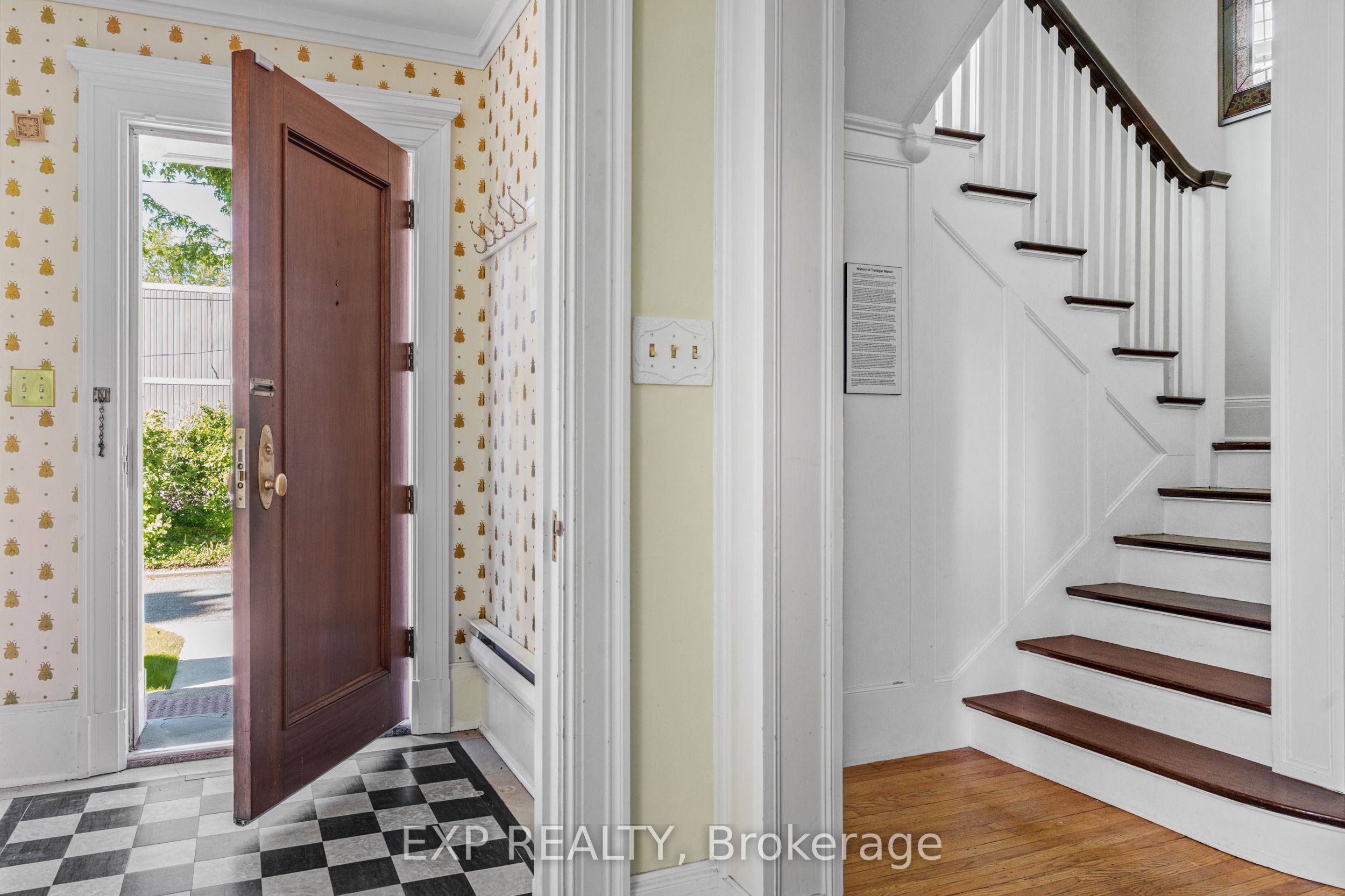15 Trafalgar Street, St. Catharines, ON L2R 3L9 photo 5