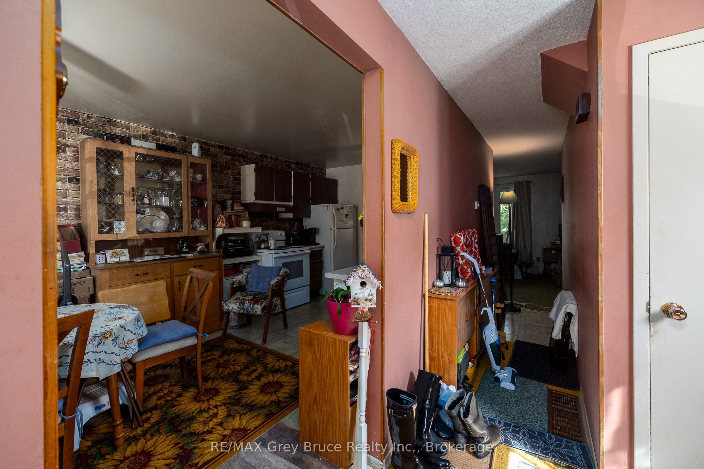 1068 11th Street E, Owen Sound, ON N4K 5V6 photo 5