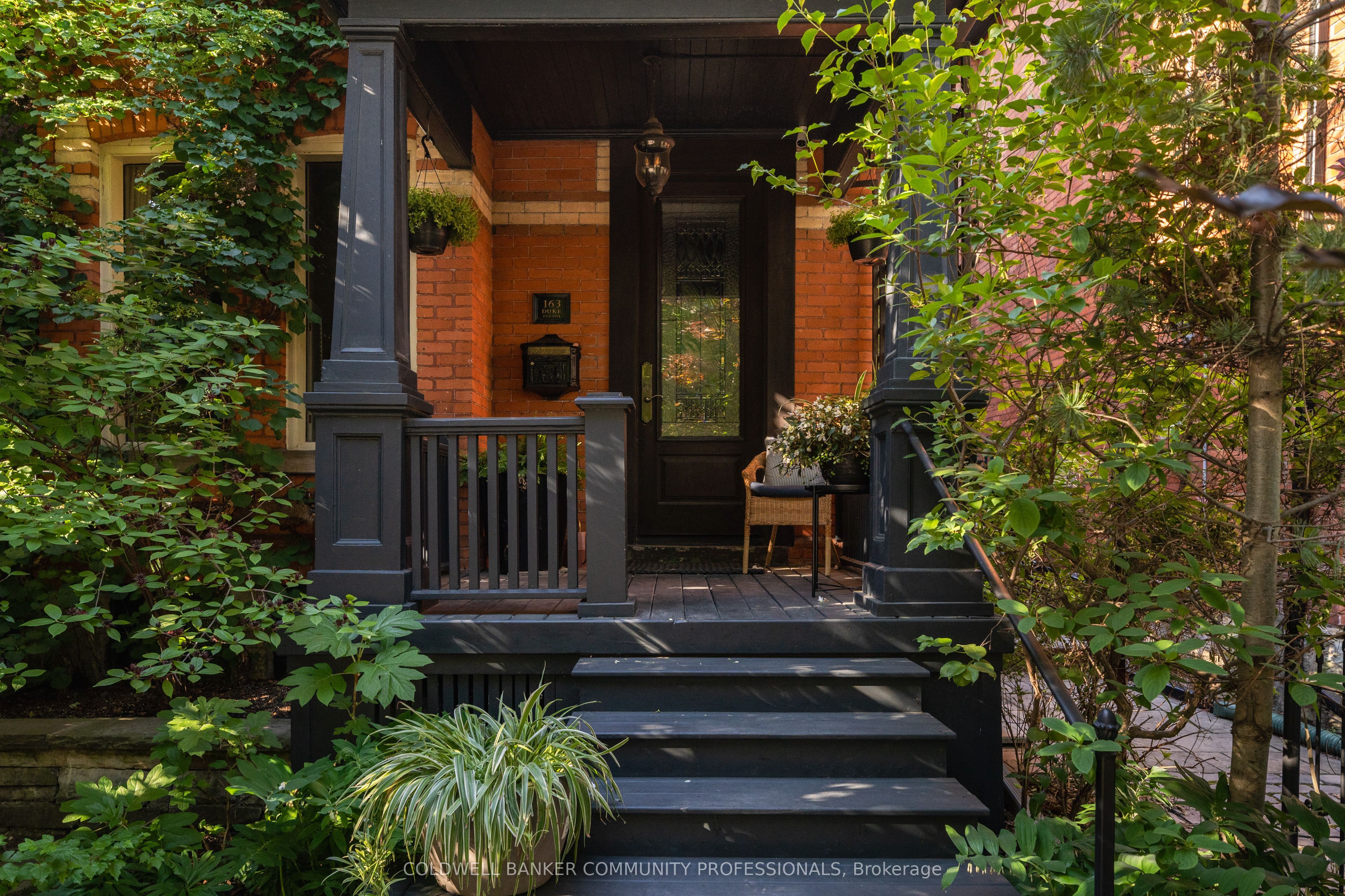 163 Duke Street, Hamilton, ON L8P 1X9 photo 5