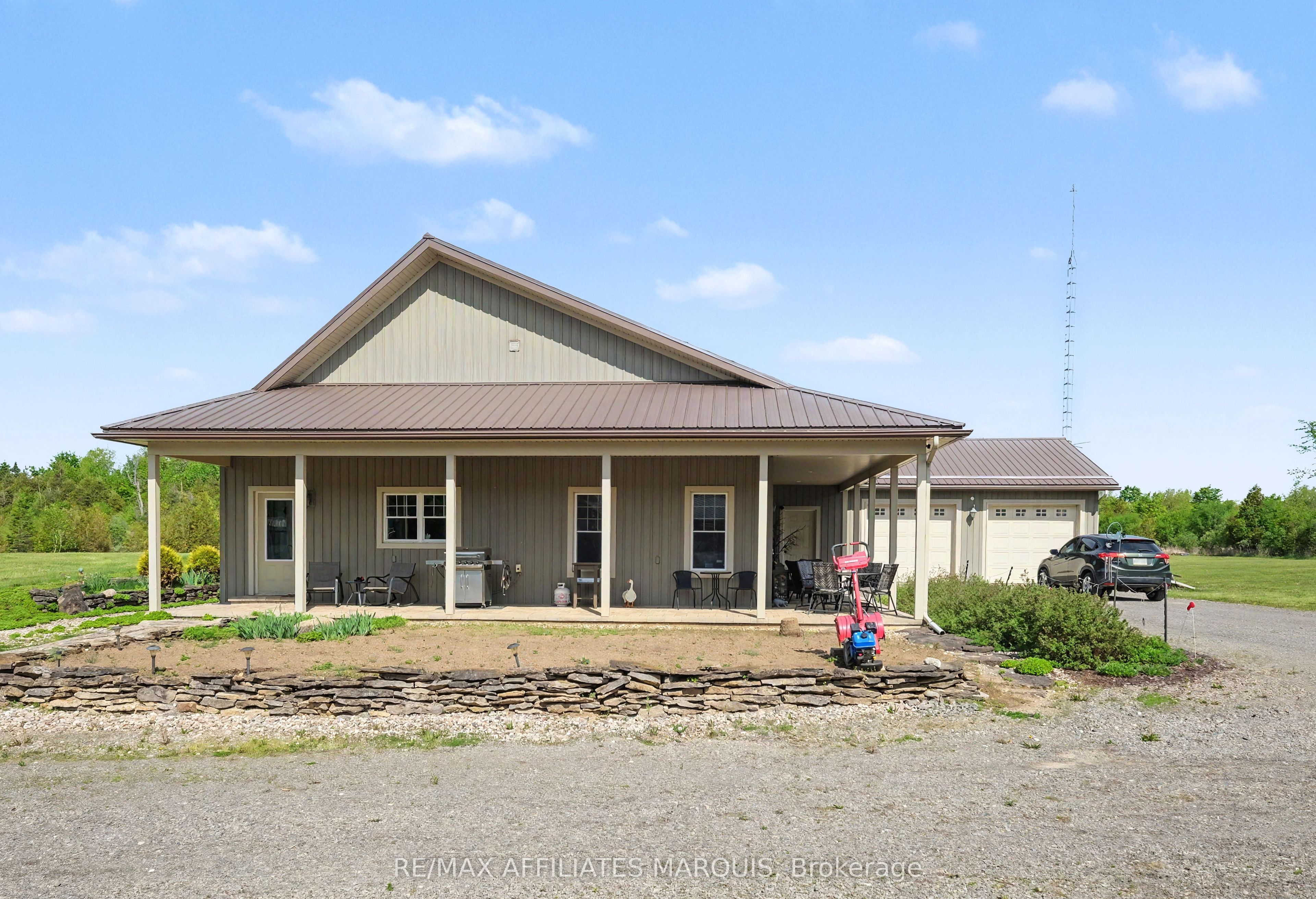 14222 County Rd 15 Road E, Merrickville-Wolford, ON K0G 1N0 photo 2