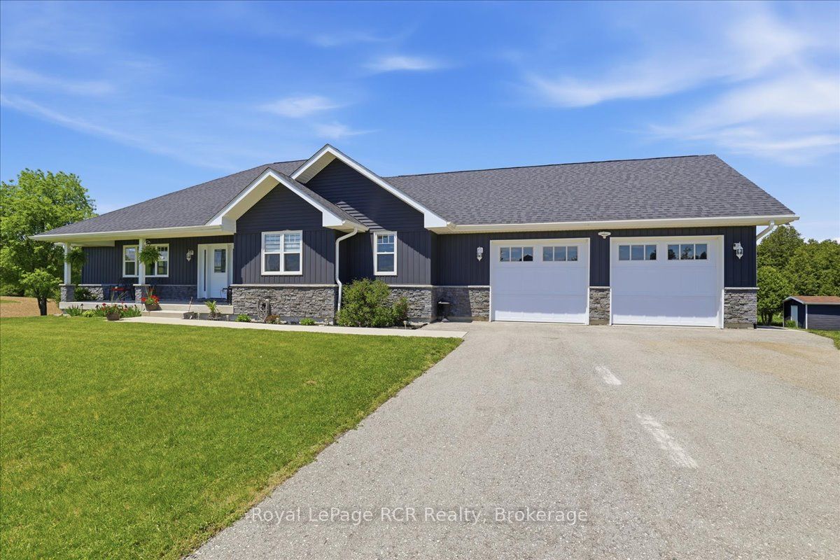6442 Given Road, Minto, ON N0G 1M0 photo 2