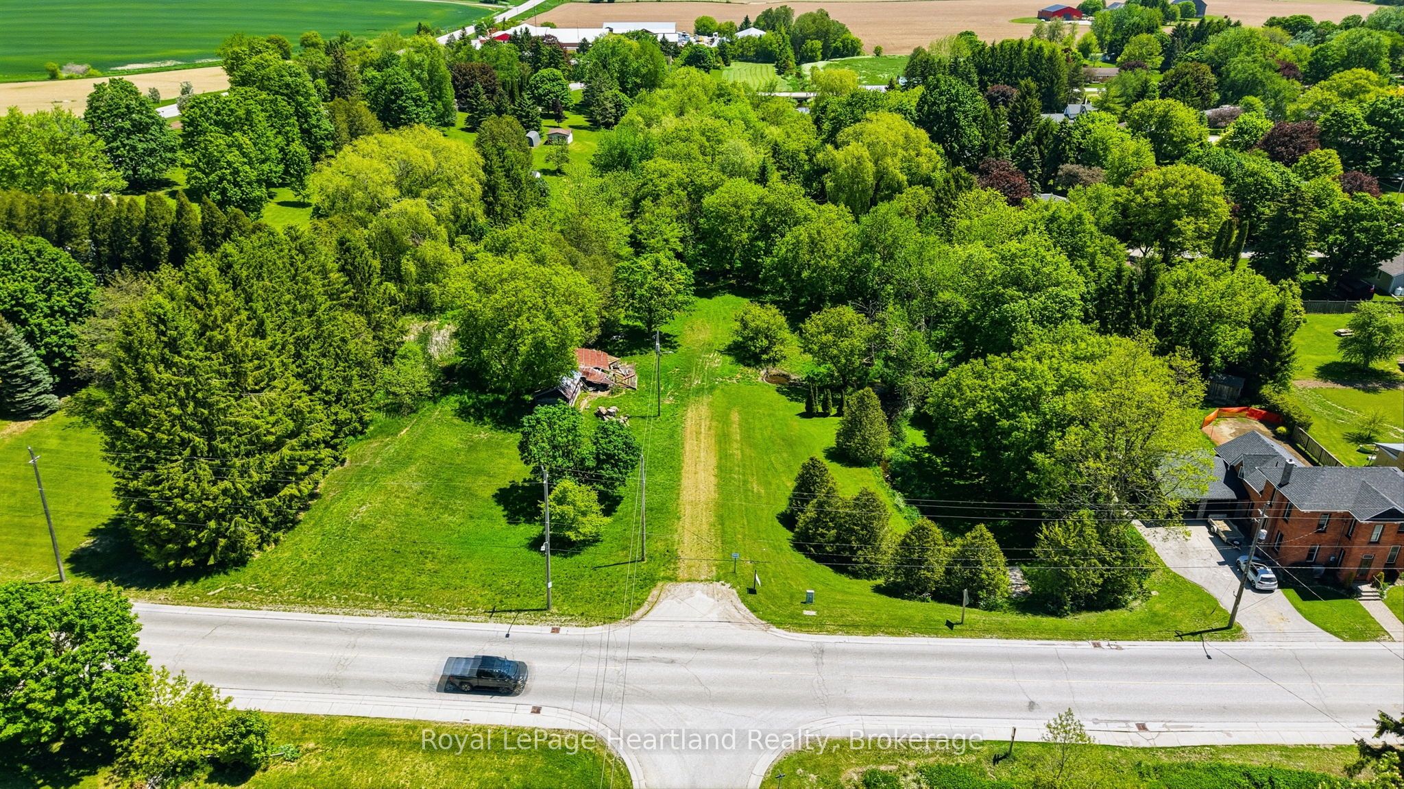 2057 William Street, Howick, ON N0G 1V0 photo 2